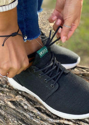 8000Kicks Explorer V2 Black & White - Ecomarket.com