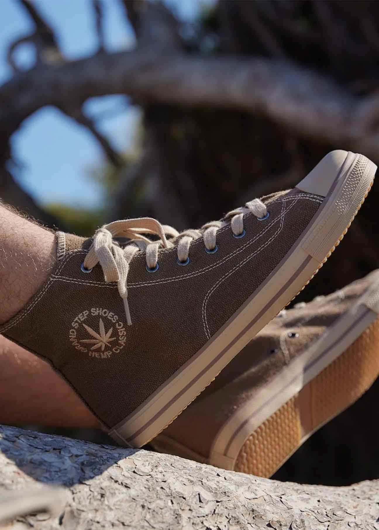 Billy High-Top Vegan Hemp Sneaker - Taupe - Ecomarket.com