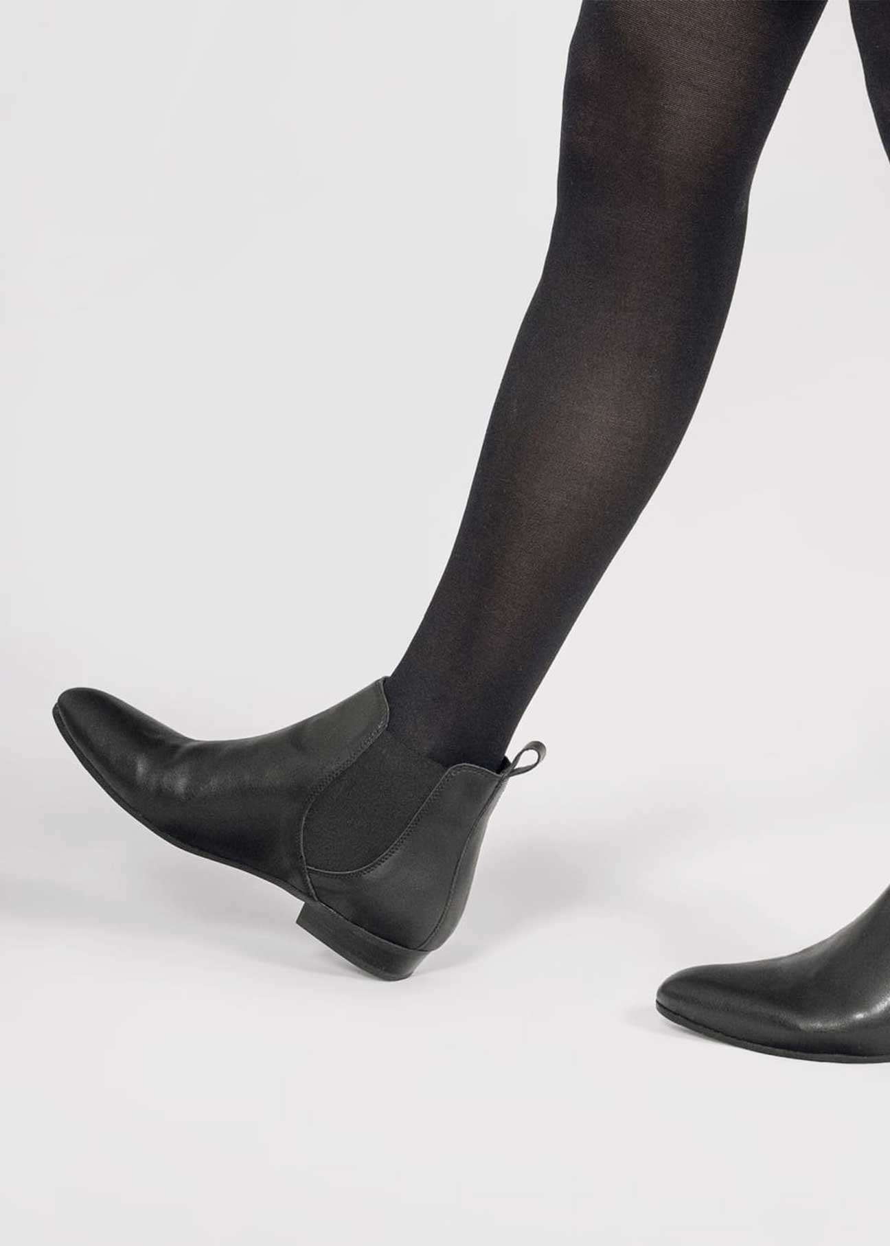 Laika Vegan Chelsea Boots Black - Ecomarket.com