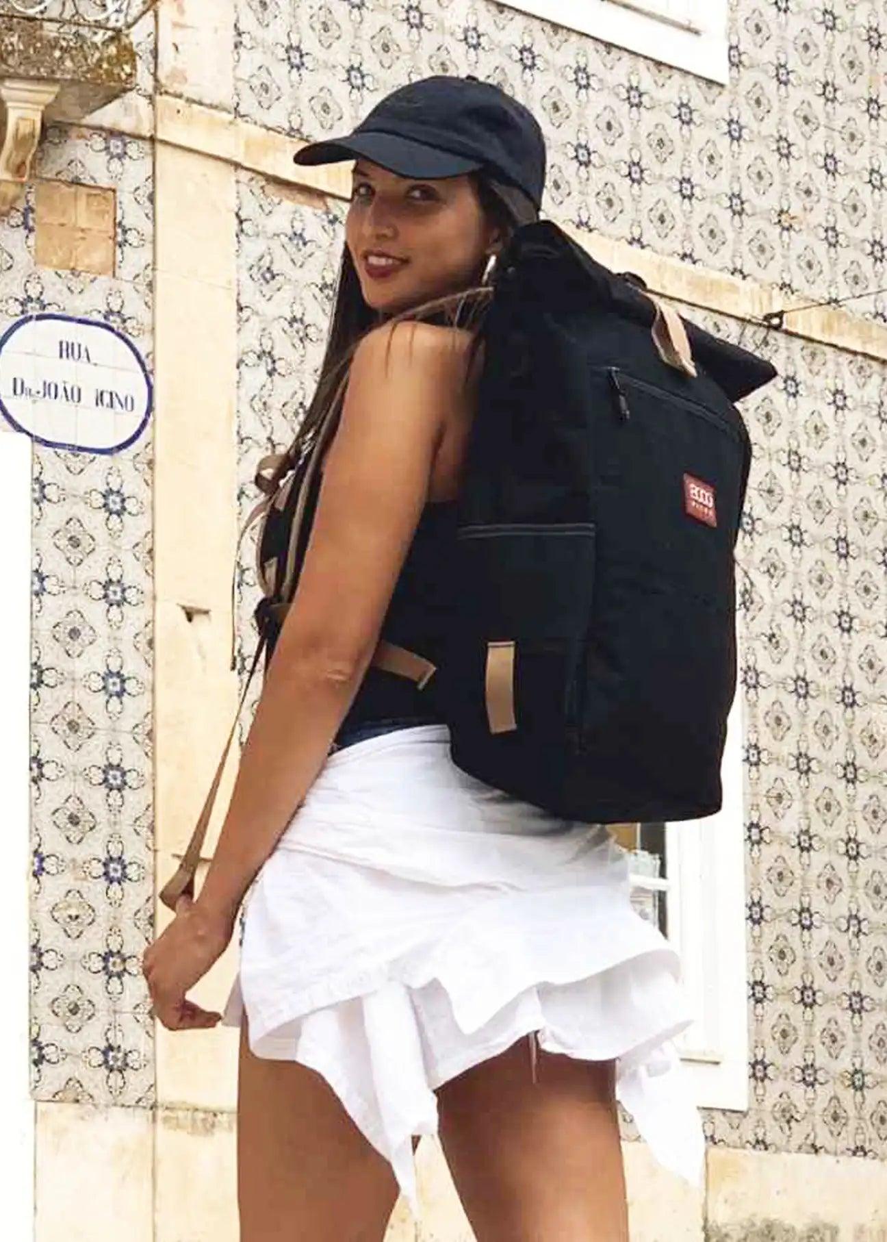 Everyday Backpack in Black - Ecomarket.com