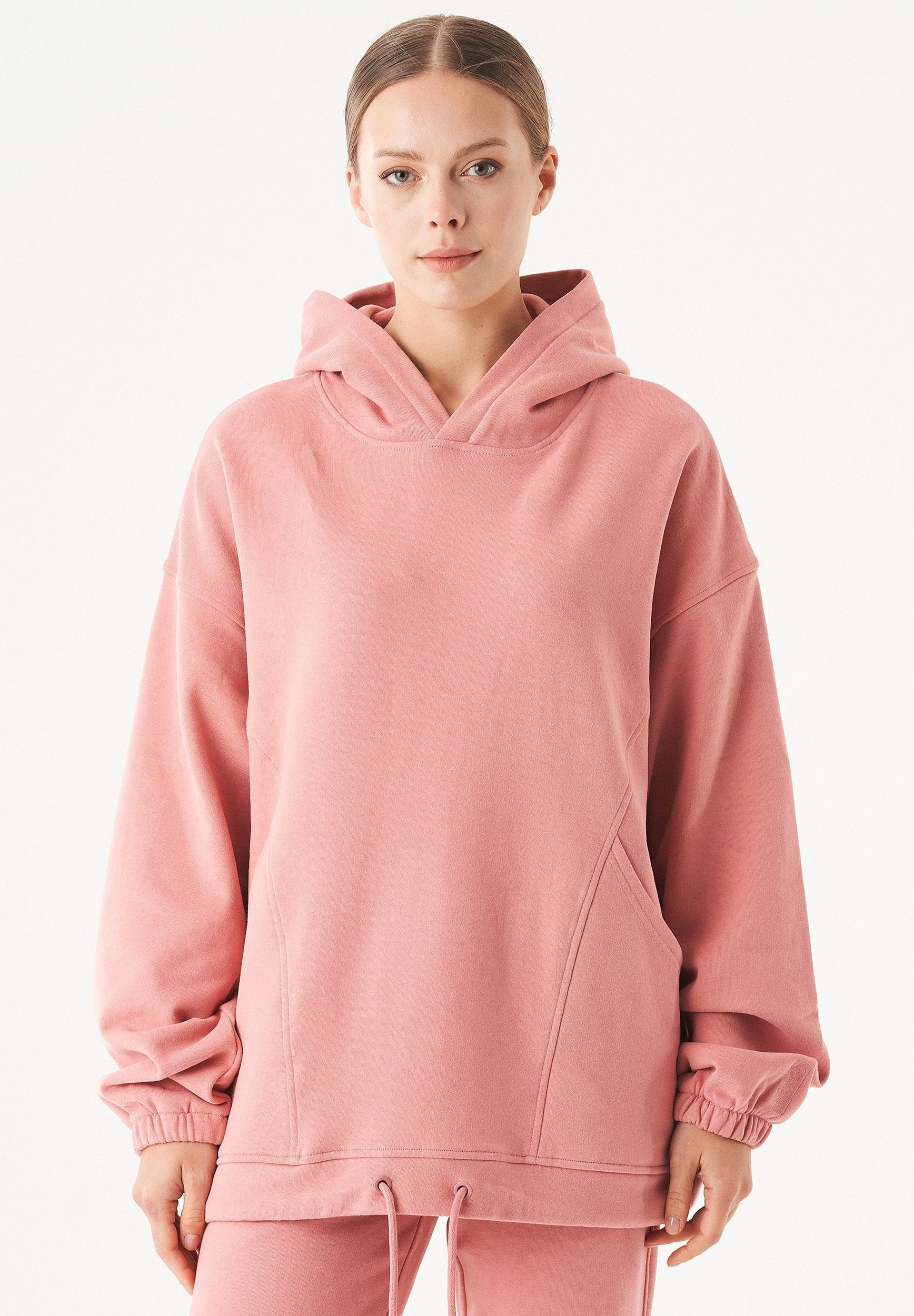 HANDE Soft Touch Oversize Hoodie in 100% Organic Cotton in blush - Ecomarket.com