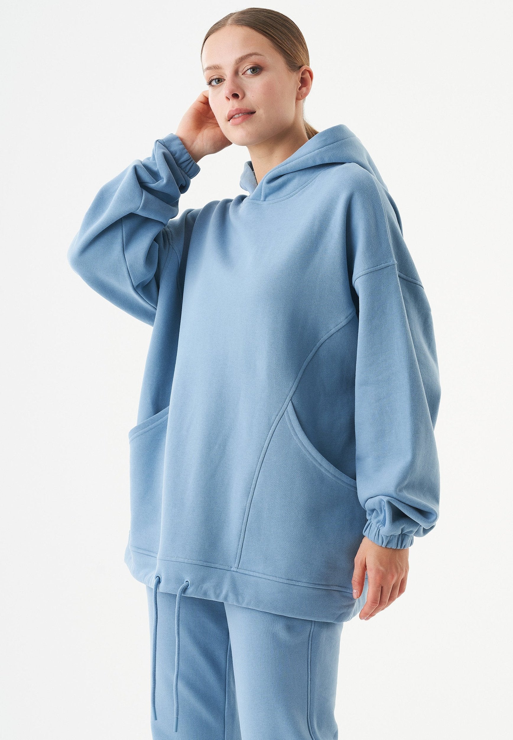 HANDE Soft Touch Oversize Hoodie in 100% Organic Cotton in steel blue - Ecomarket.com