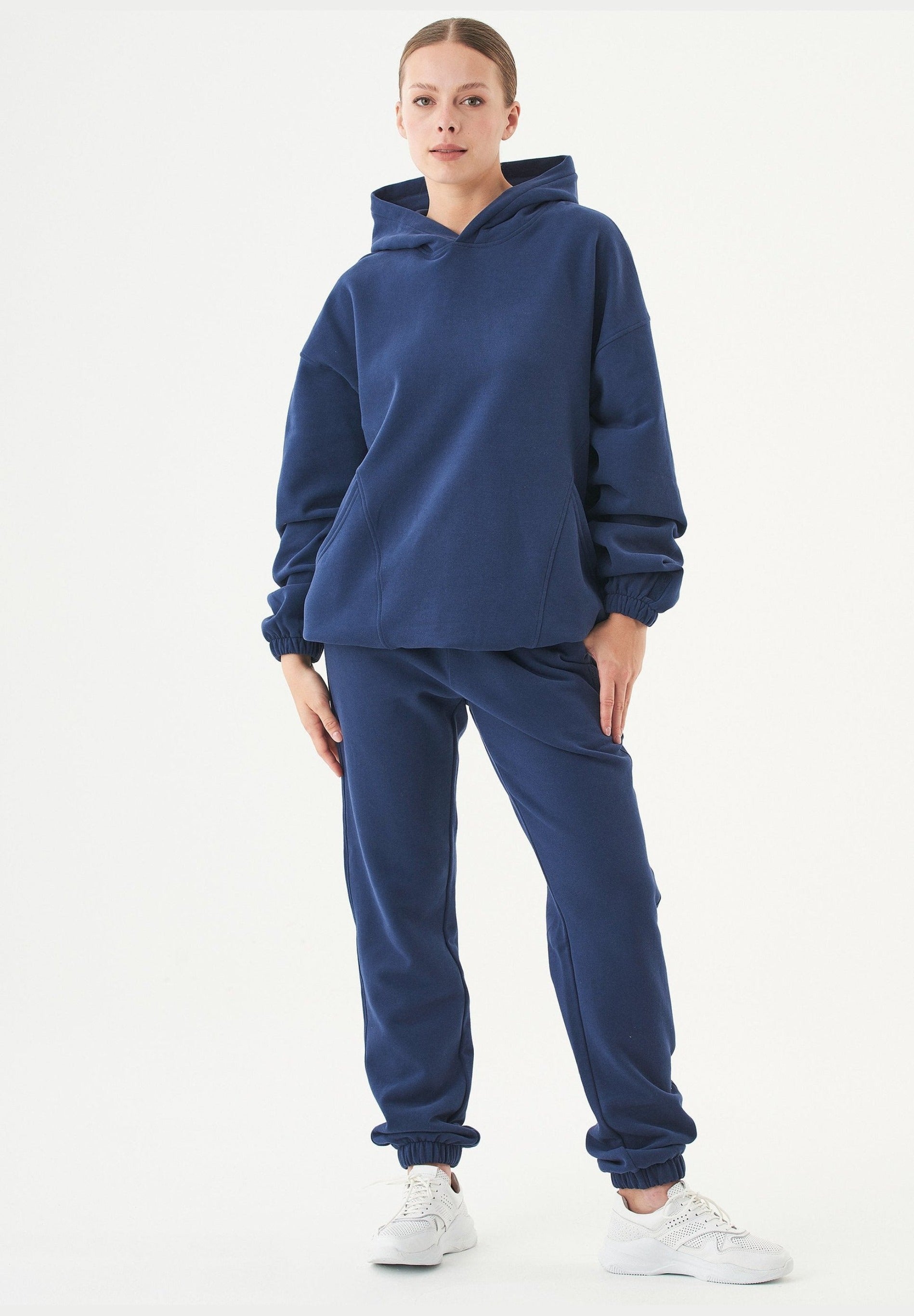 HANDEXS_SNAVY-7717.jpg
