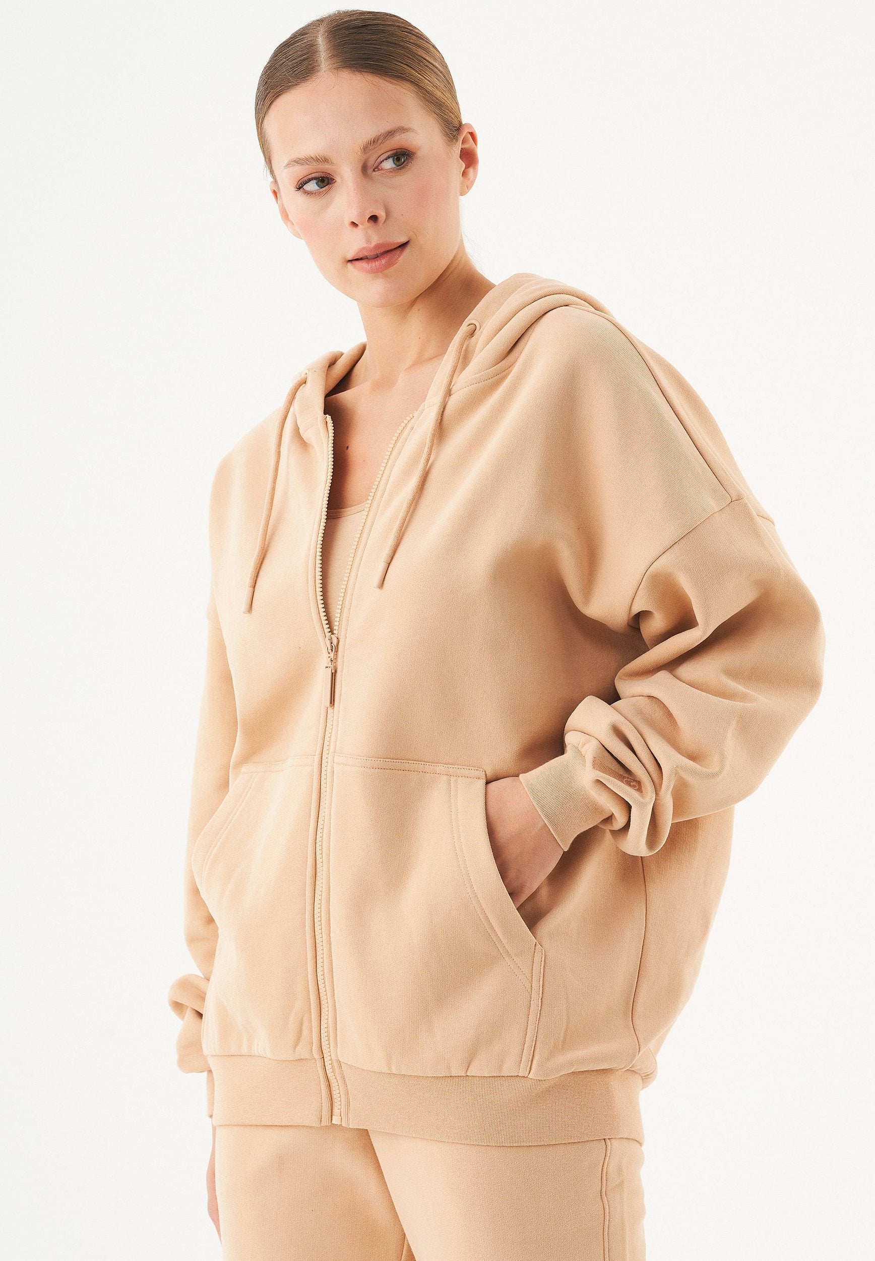 JALE Soft Touch Hoodie in 100% Organic Cotton in beige - Ecomarket.com