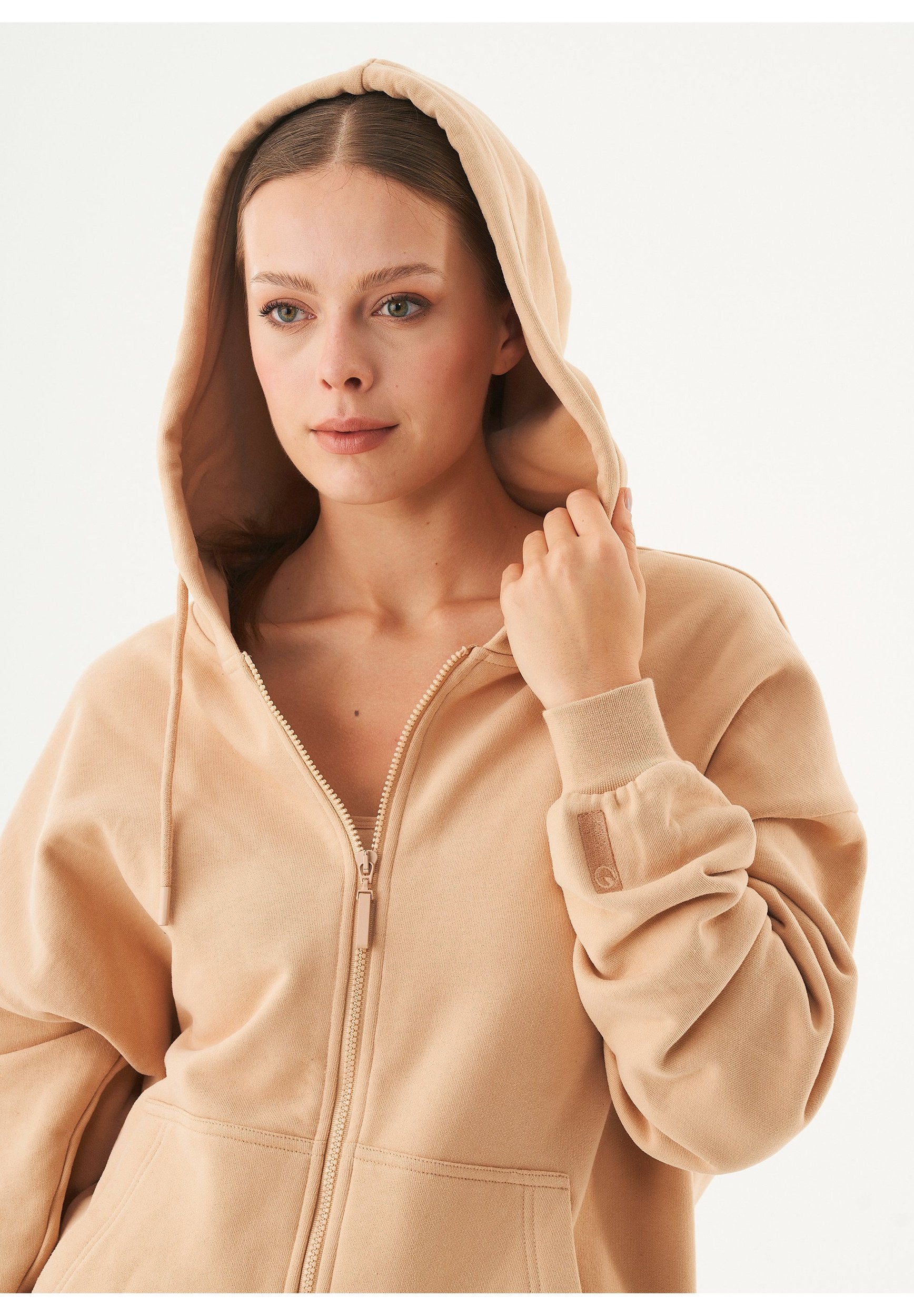 JALE Soft Touch Hoodie in 100% Organic Cotton in beige - Ecomarket.com