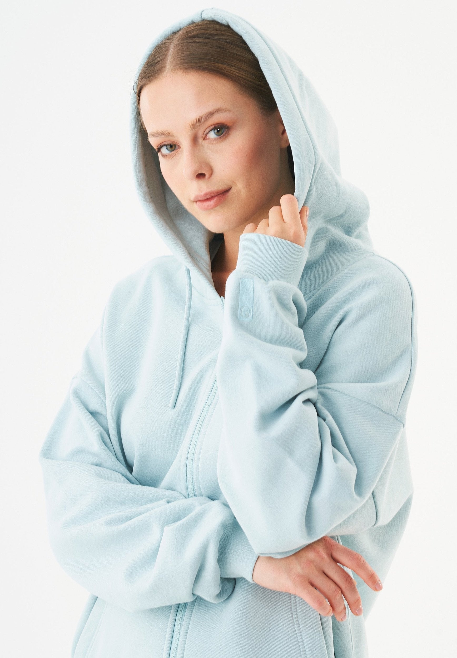 JALE Soft Touch Hoodie in 100% Organic Cotton in mint blue - Ecomarket.com