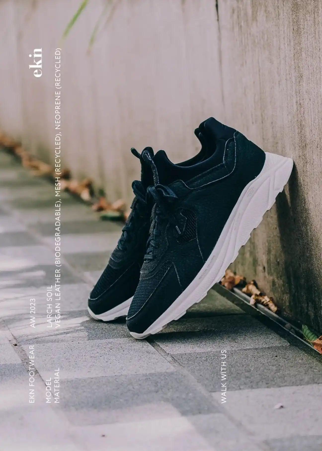 EKN Larch Black & White - Ecomarket.com
