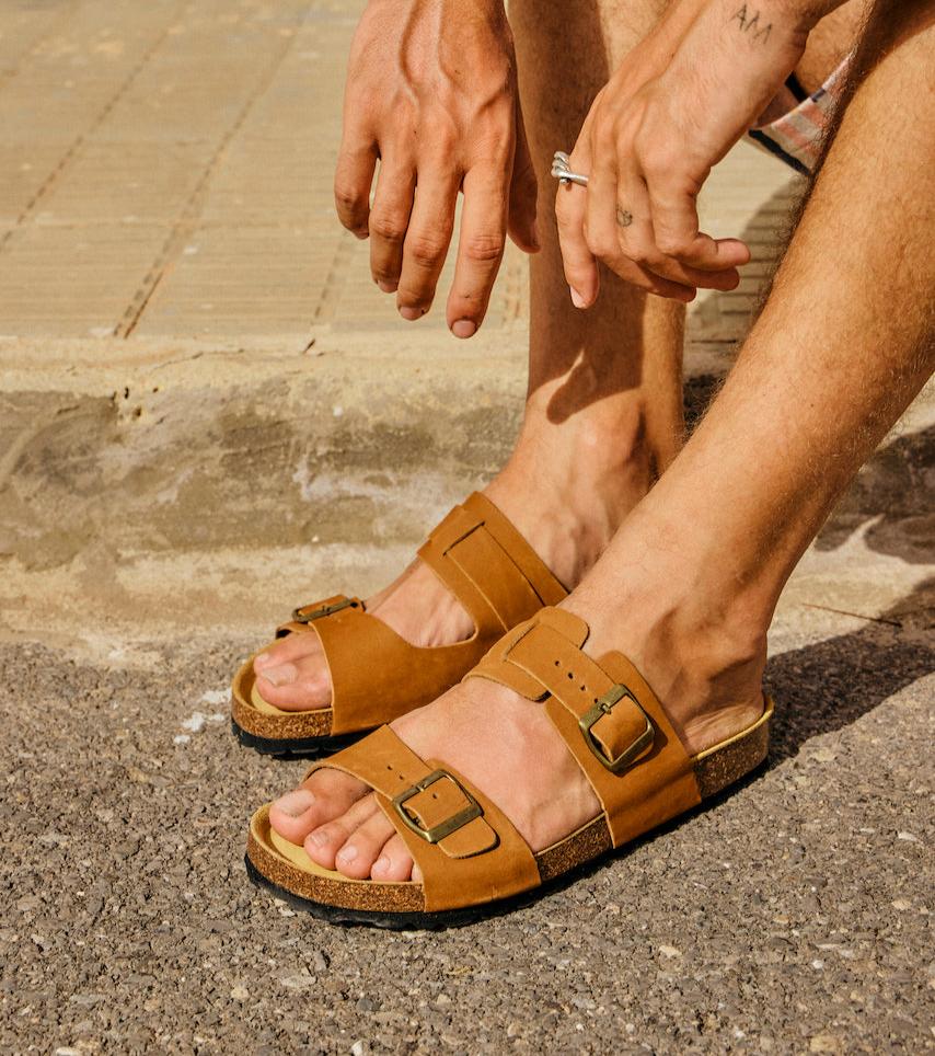 LUCA NUBUK SANDAL WHISKY - Ecomarket.com