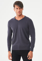 Organic Cotton Knit V-neck Sweater in antracite - Ecomarket.com