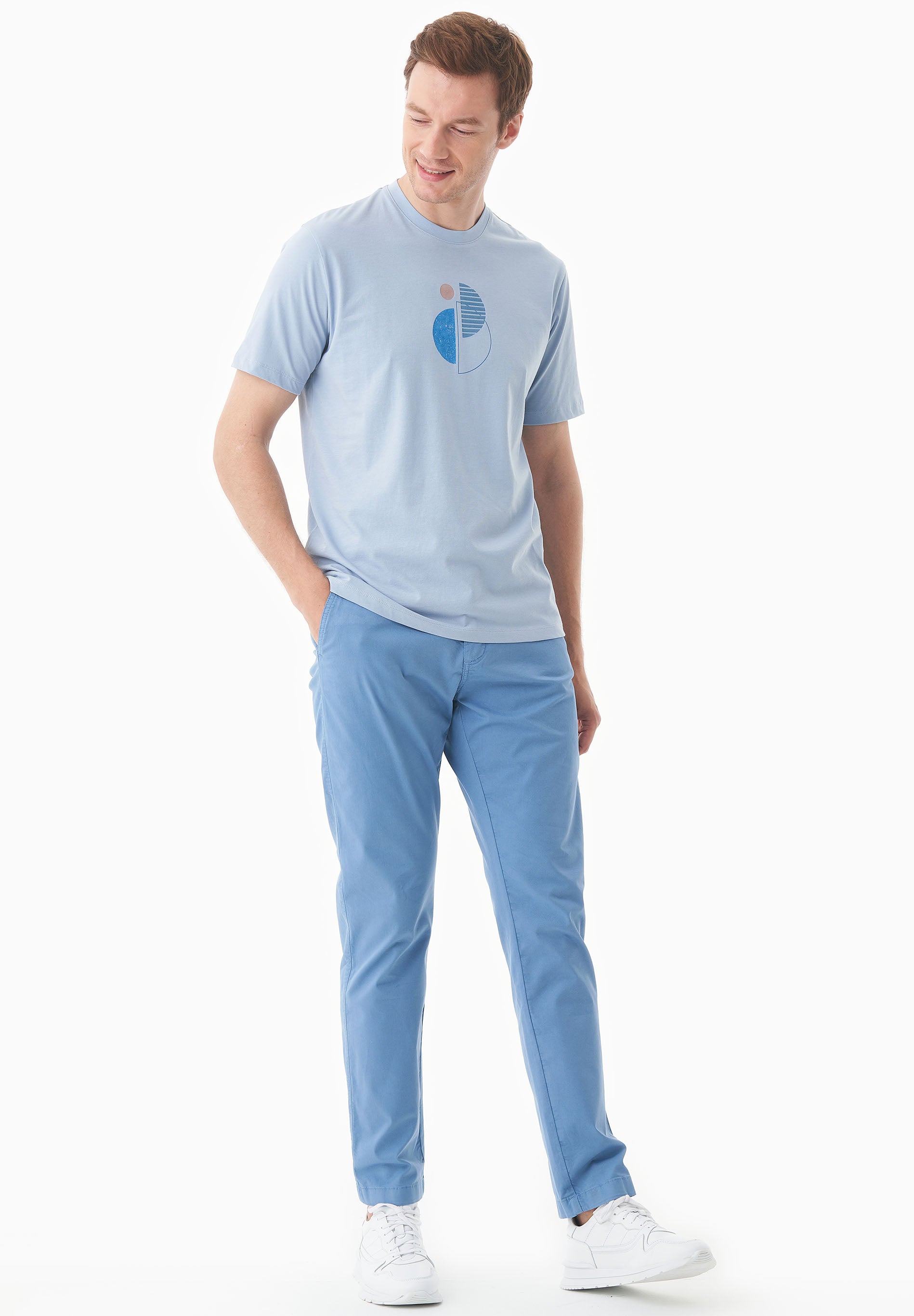 Slim-Fit Twill Trousers in Organic Cotton Stretch in blue - Ecomarket.com