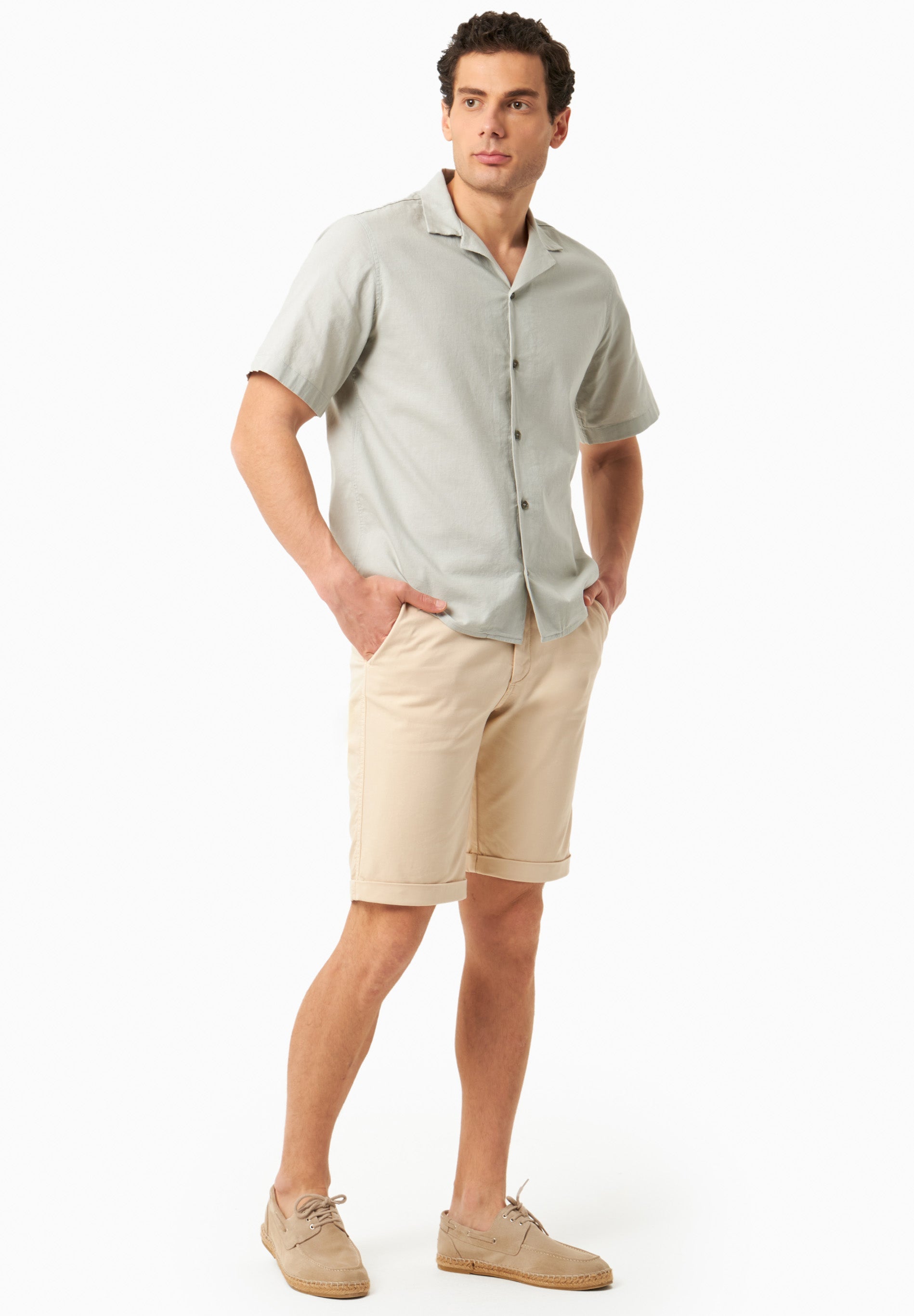 Short-Sleeved Shirt in Organic Cotton & Linen in green moss - Ecomarket.com
