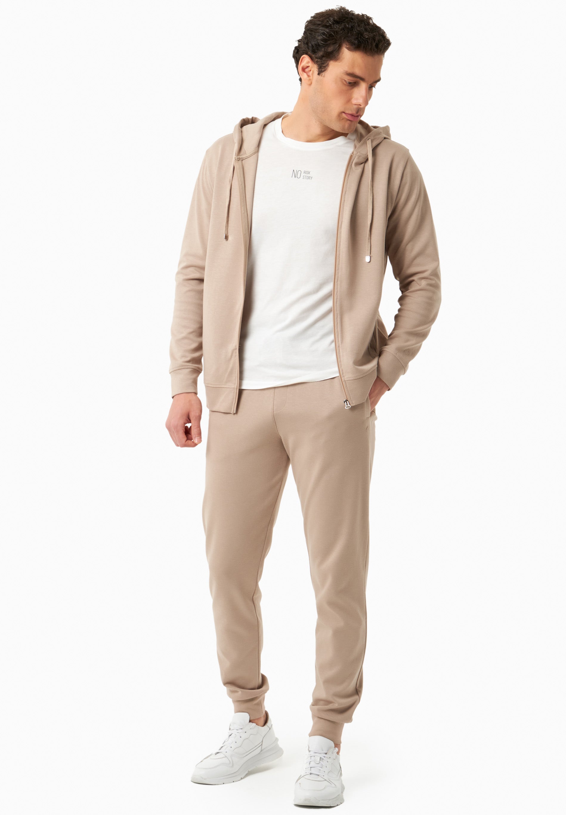 Sweat Jacket in TENCEL™ Modal & Organic Cotton in Sand - Ecomarket.com
