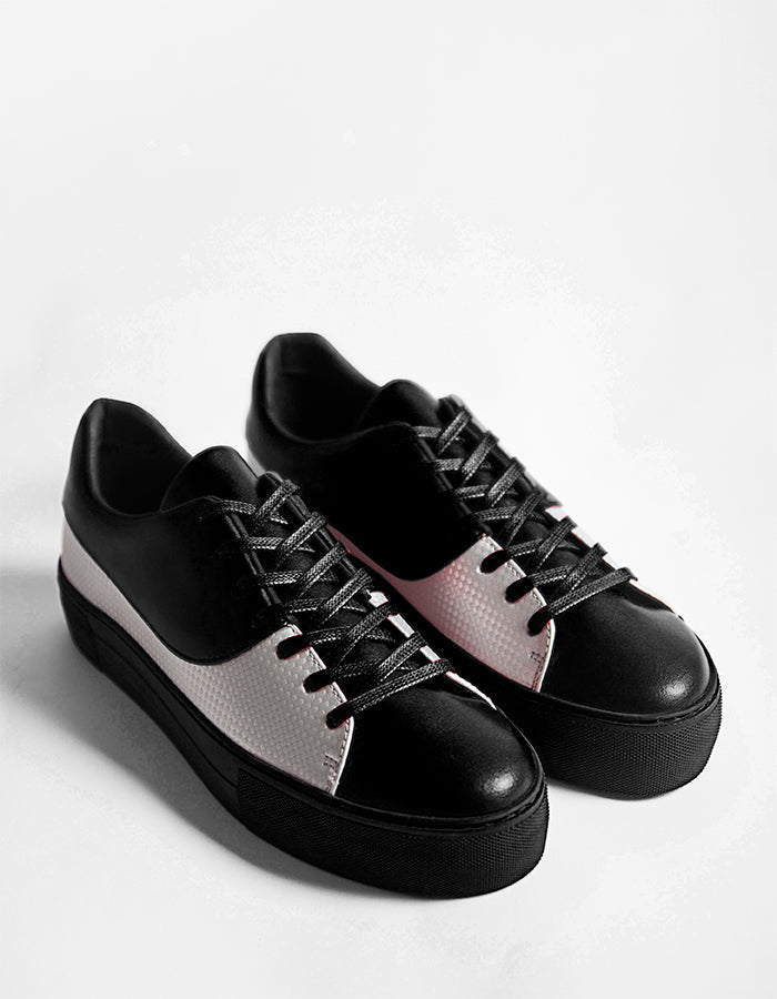 Laureline Silver Vegan Sneakers - Ecomarket.com