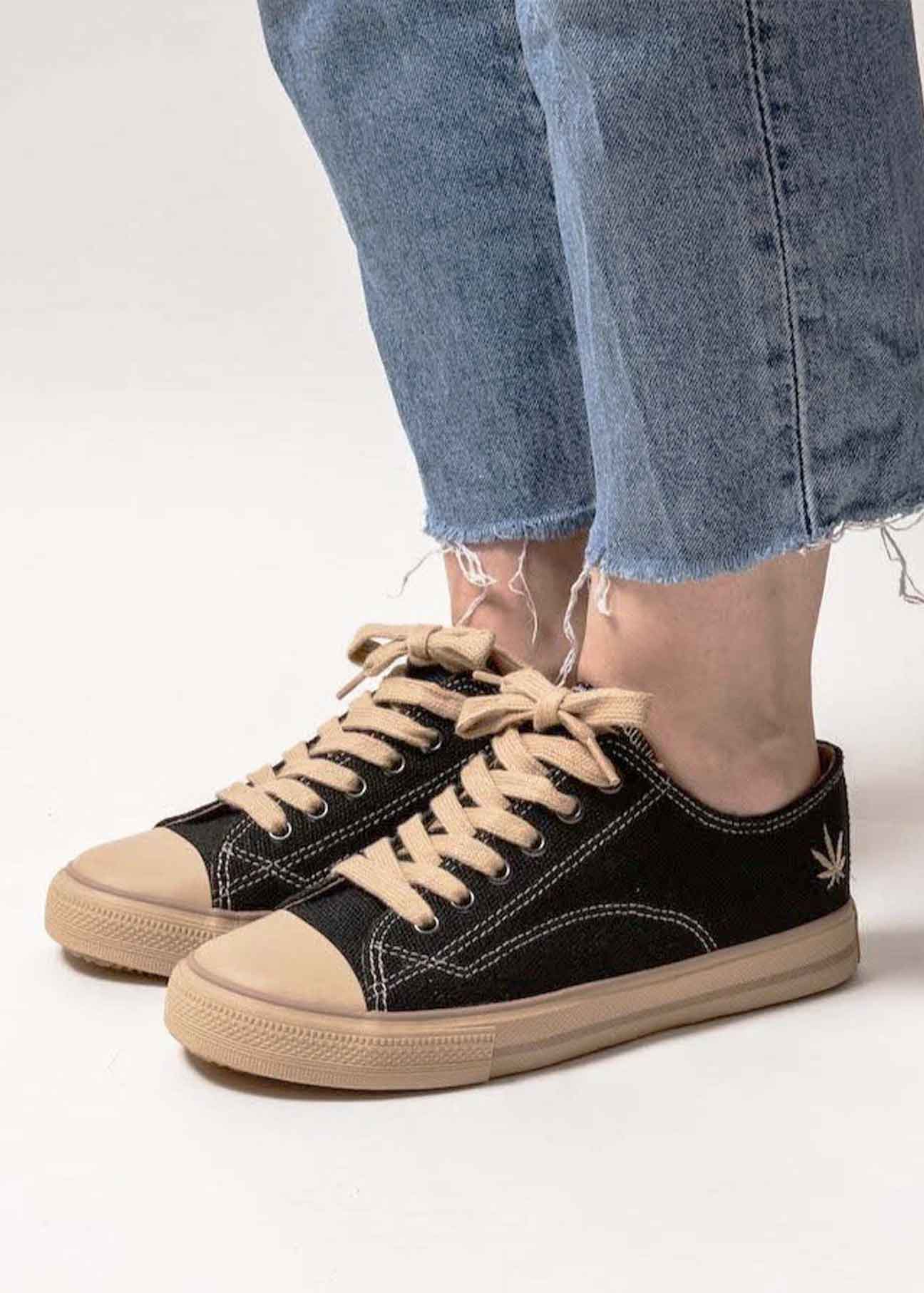 Marley Classic Hemp Vegan Low-Top Sneakers - Black+White - Ecomarket.com
