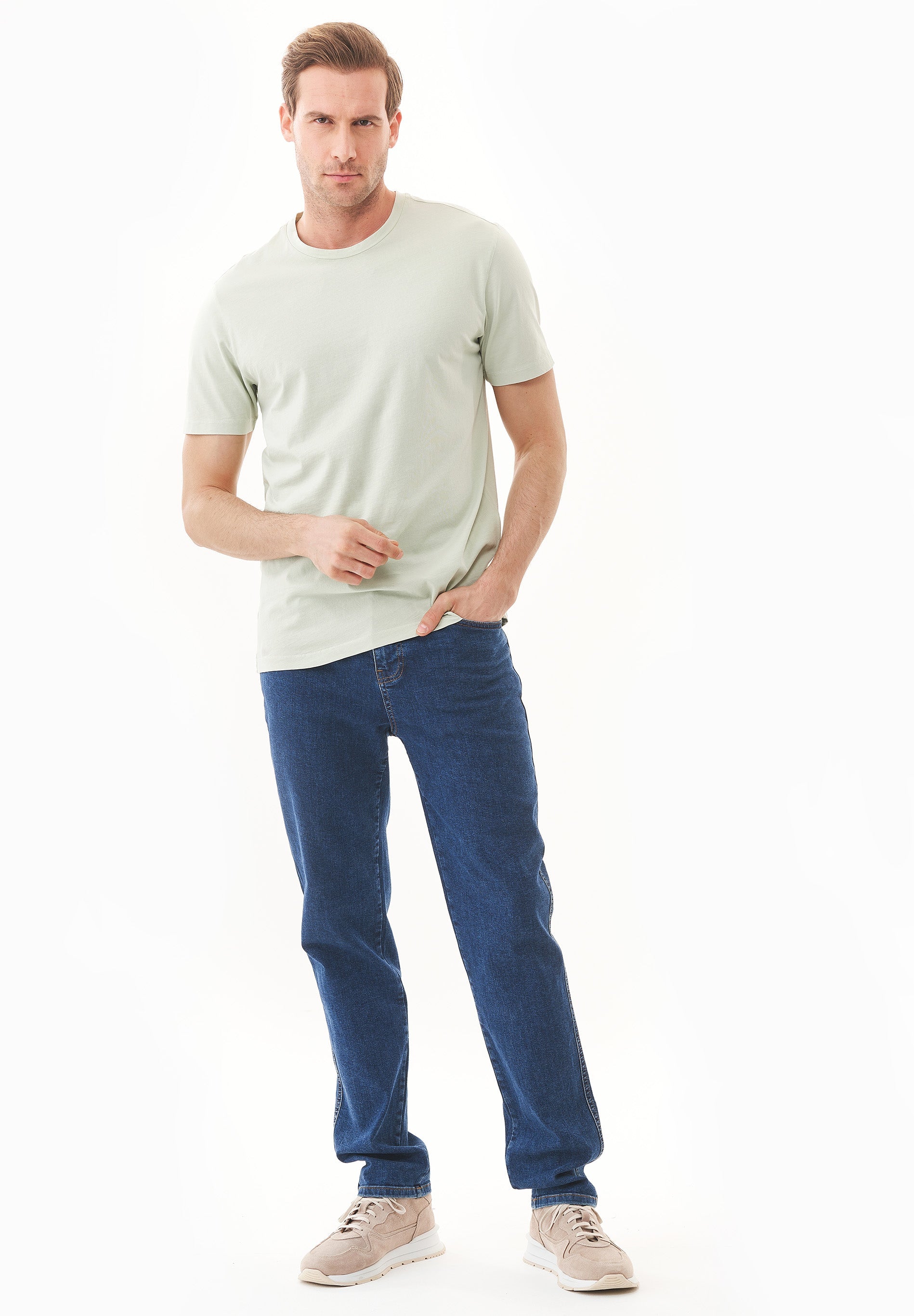 Natural Dye T-Shirt in 100% Organic Cotton in white mulberry leaves - Ecomarket.com