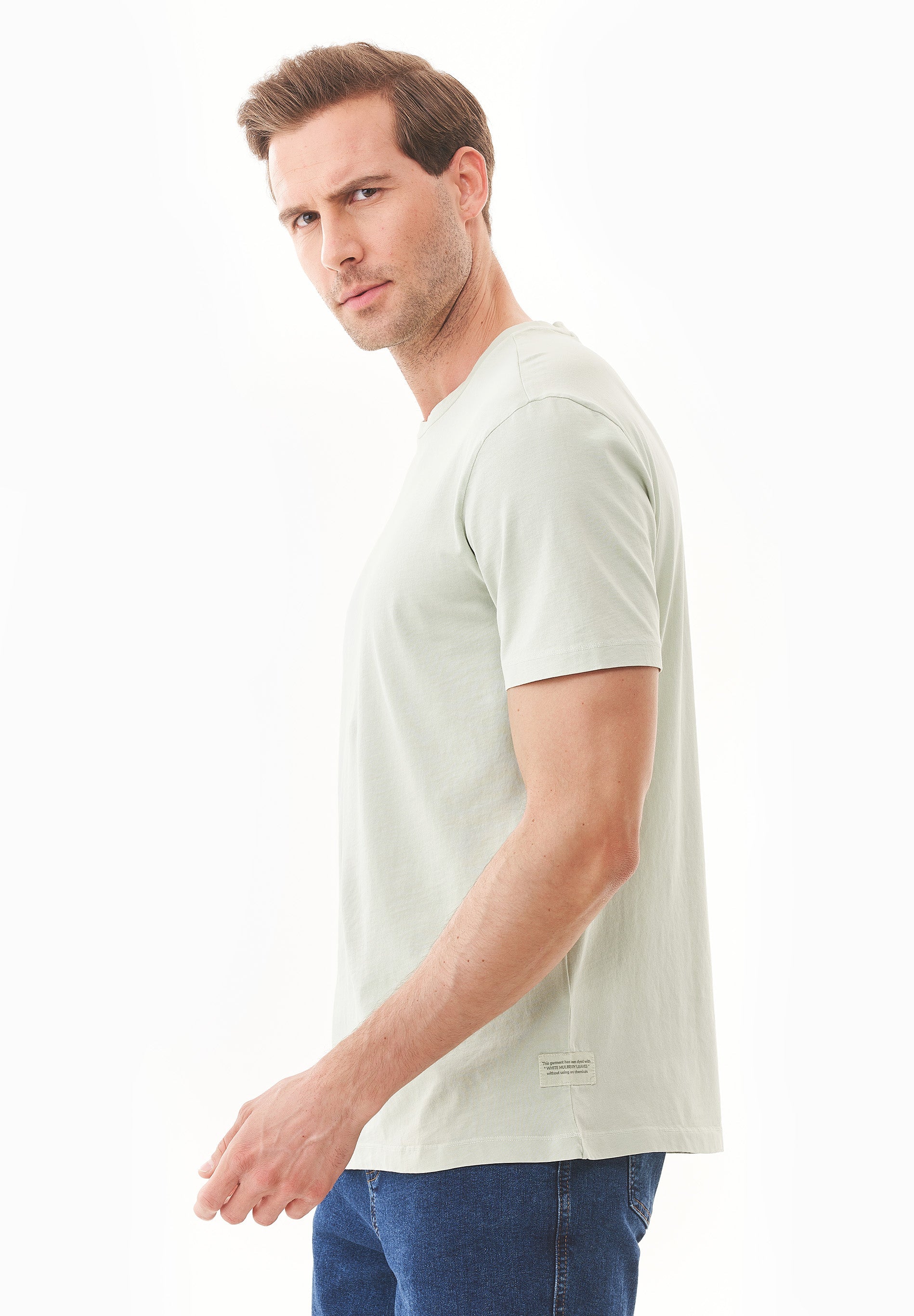 Natural Dye T-Shirt in 100% Organic Cotton in white mulberry leaves - Ecomarket.com