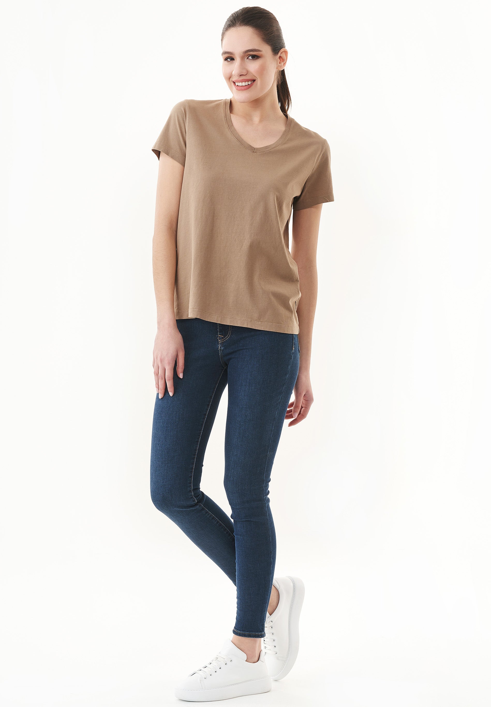 Natural Dye T-Shirt in Organic Cotton acorn - Ecomarket.com