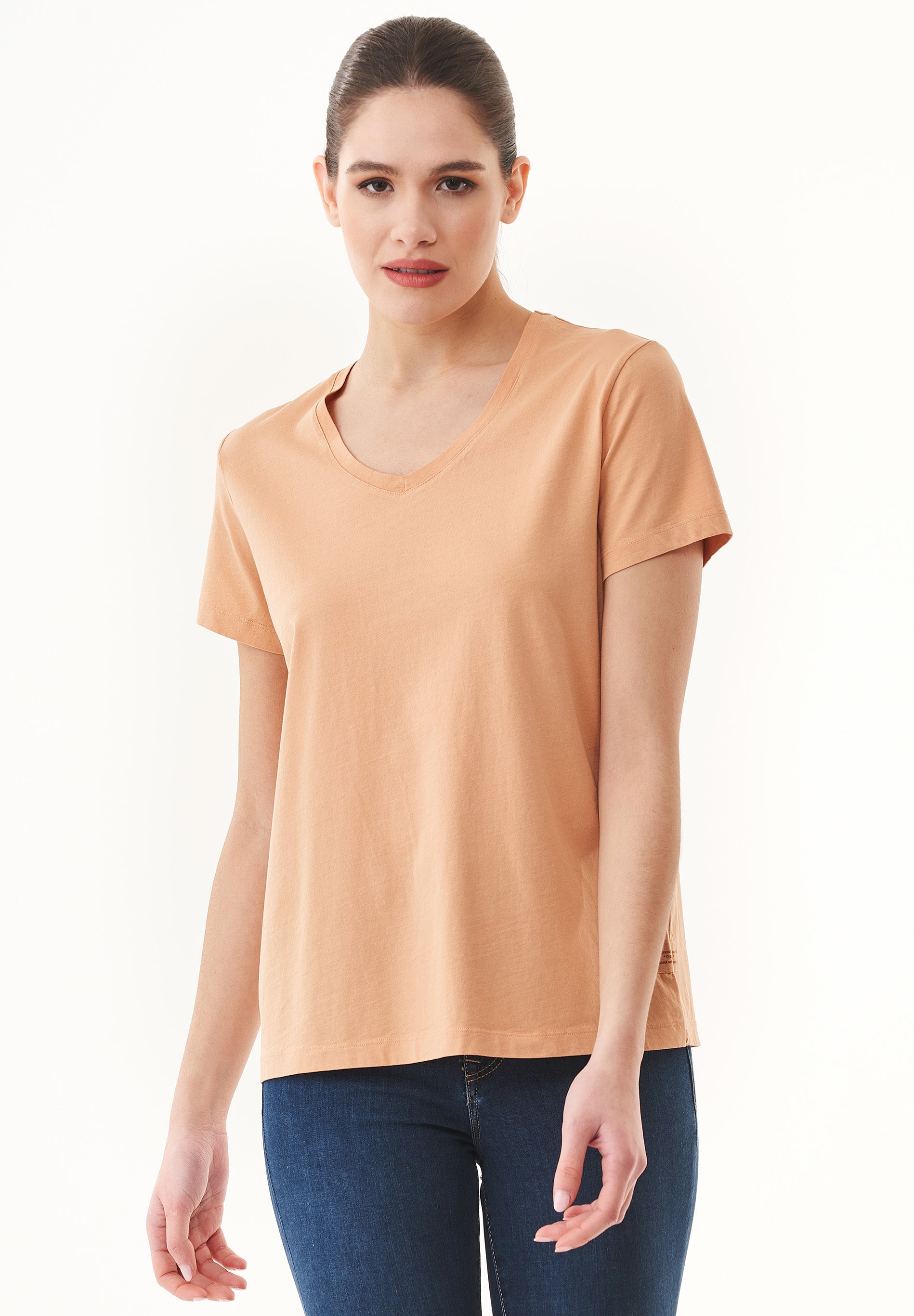 Natural Dye T-Shirt in Organic Cotton onion skin - Ecomarket.com