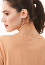 Natural Dye T-Shirt in Organic Cotton onion skin - Ecomarket.com