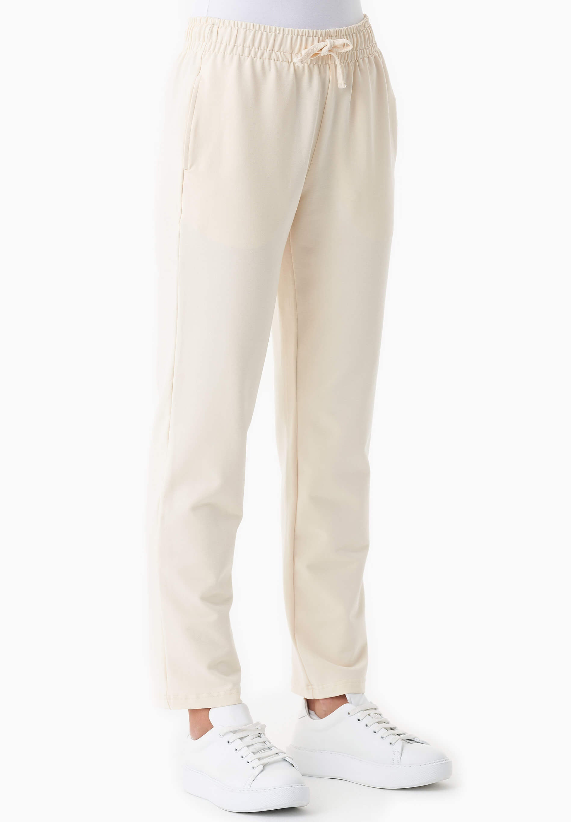 PARRLAoffwhite--075777.jpg