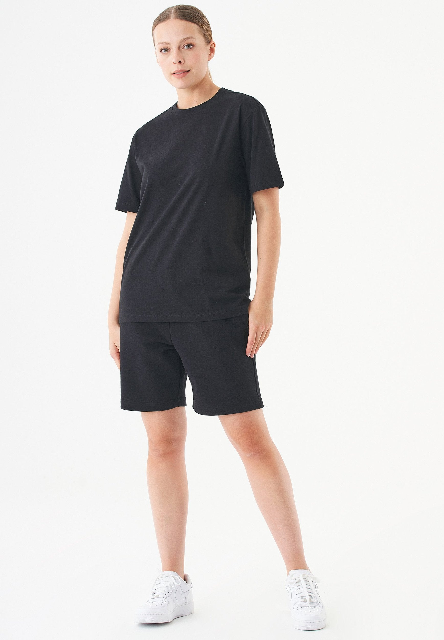 SHEYMASBLACK-9988.jpg