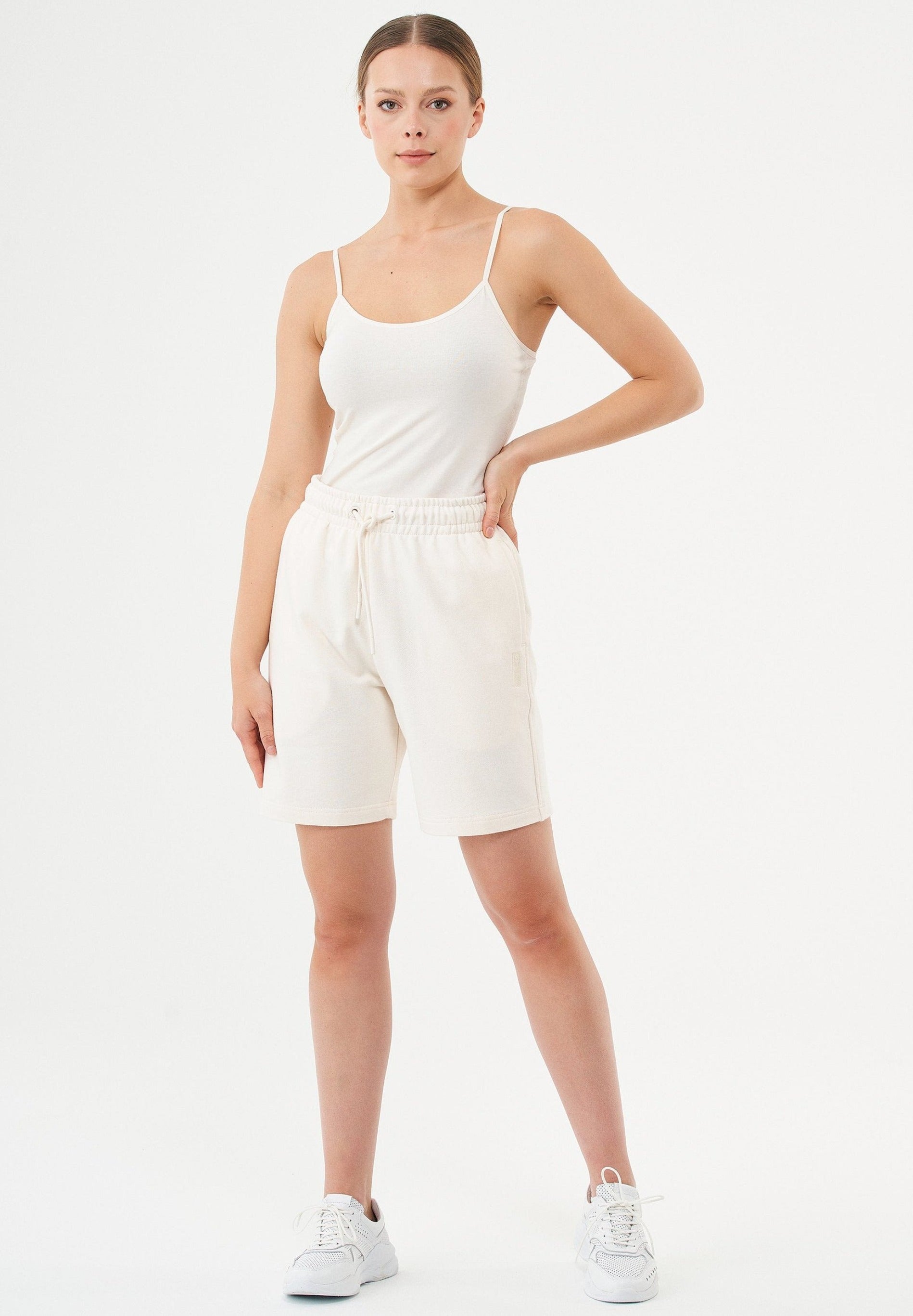 SHEYMA | Sweat Shorts in 100% Organic Cotton in off white - Ecomarket.com