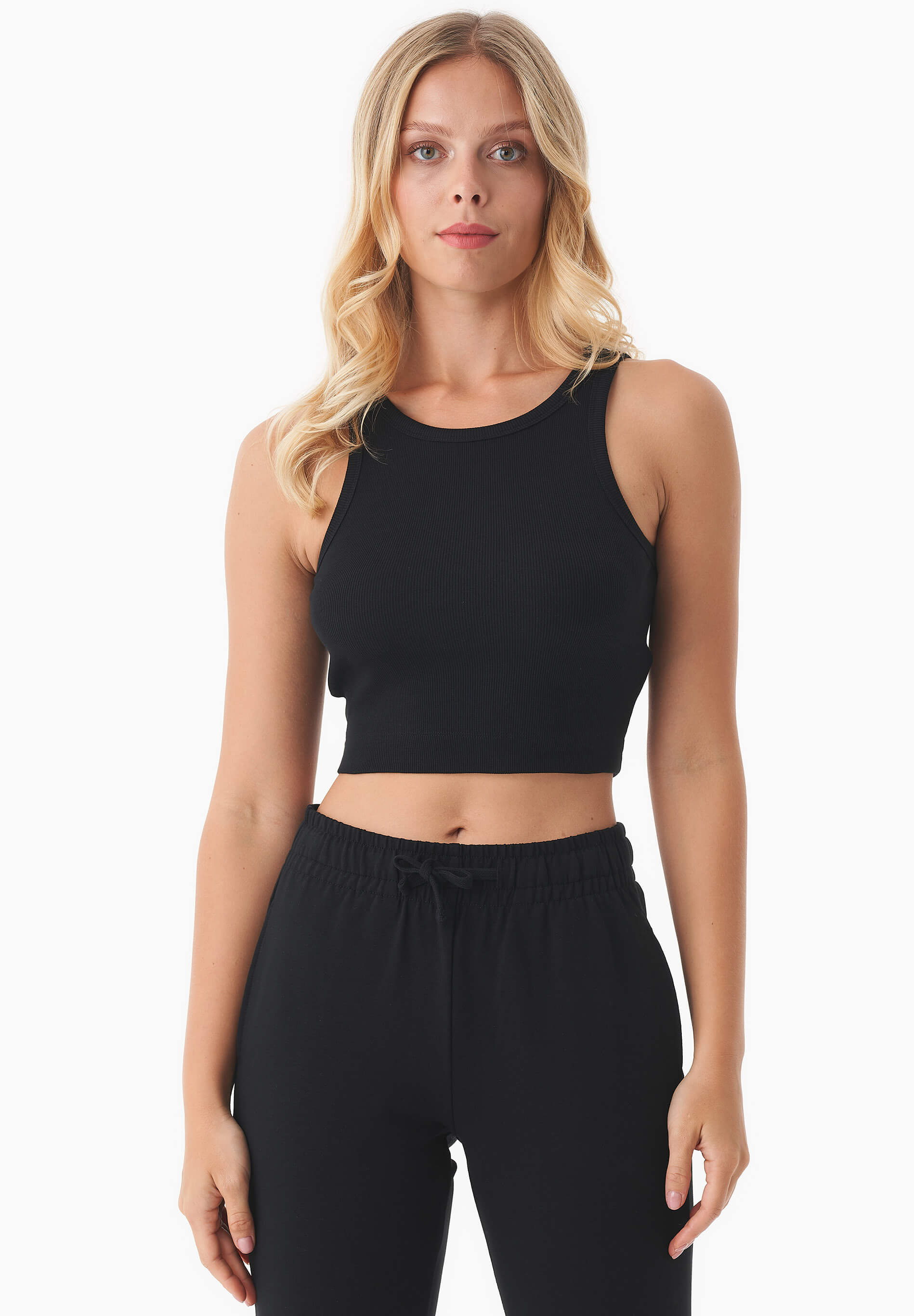 SONNIA | Cropped Ribbed Top in Organic Cotton in black - Ecomarket.com