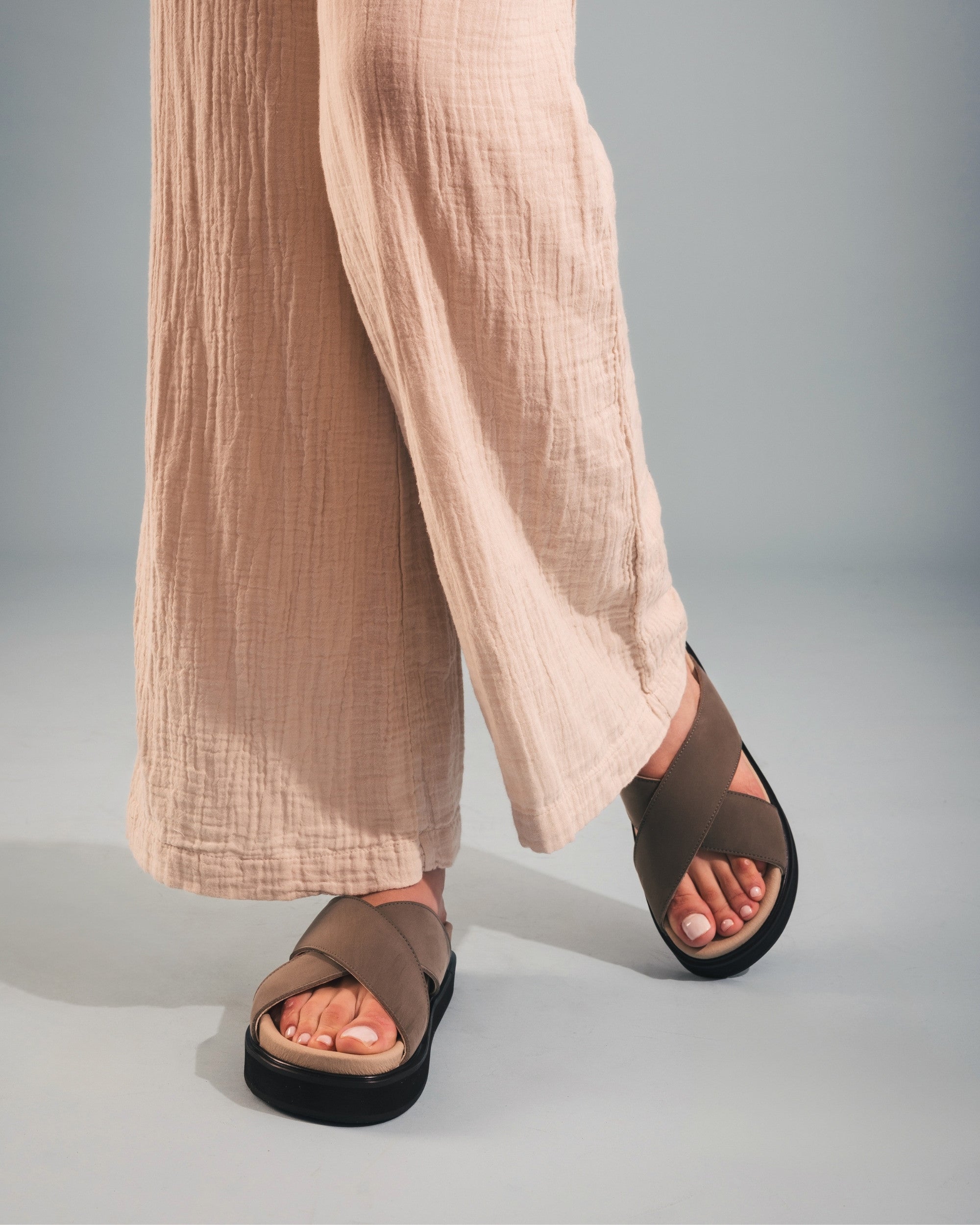 DAVU Vegan Sandals in Green - Ecomarket.com