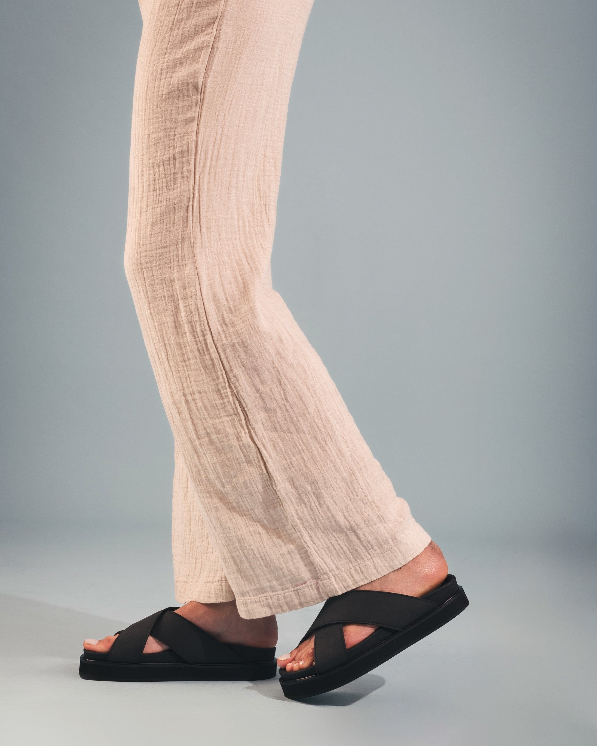 DAVU Vegan Sandals in Black - Ecomarket.com