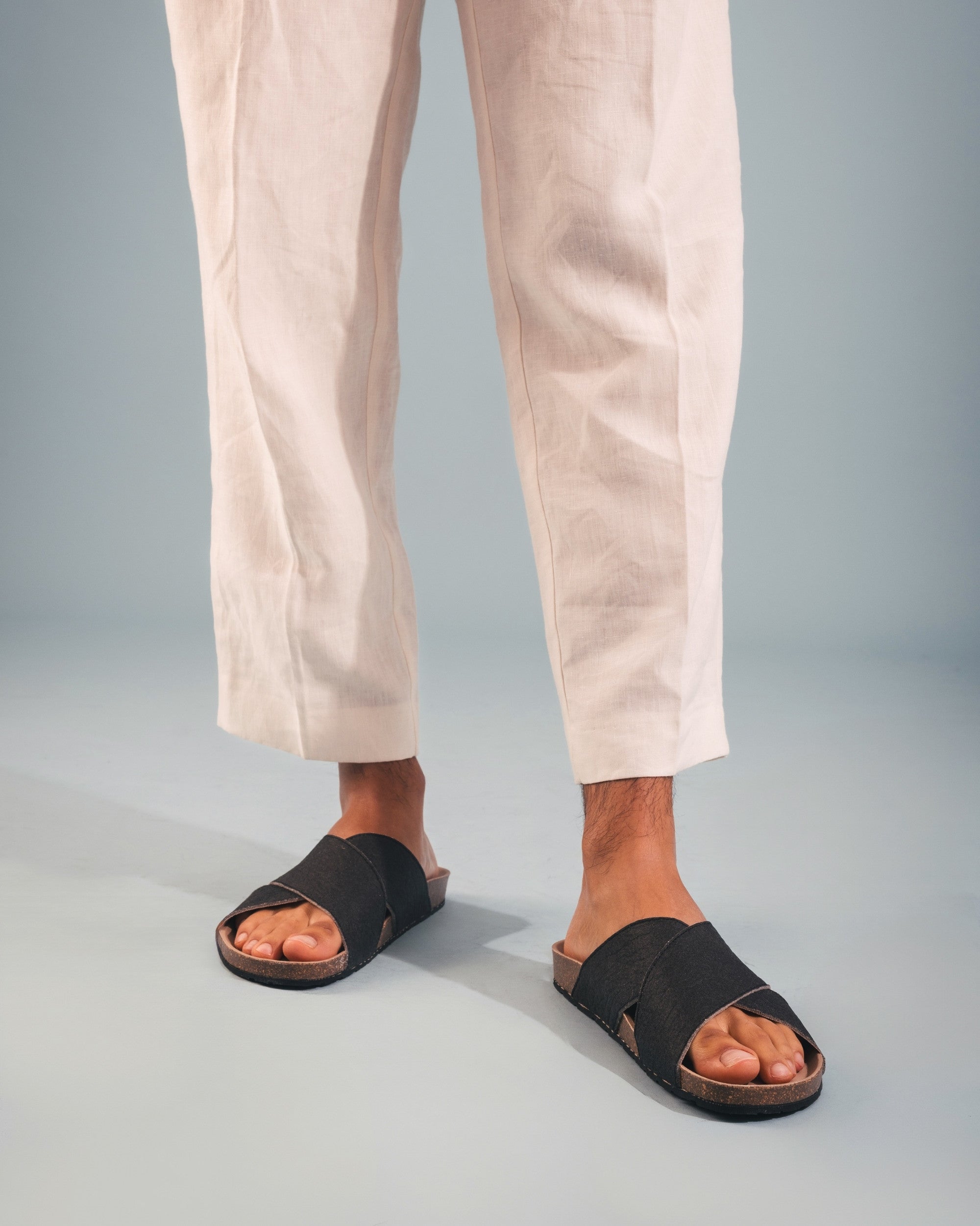 TUPAI Black Vegan Sandals - Ecomarket.com