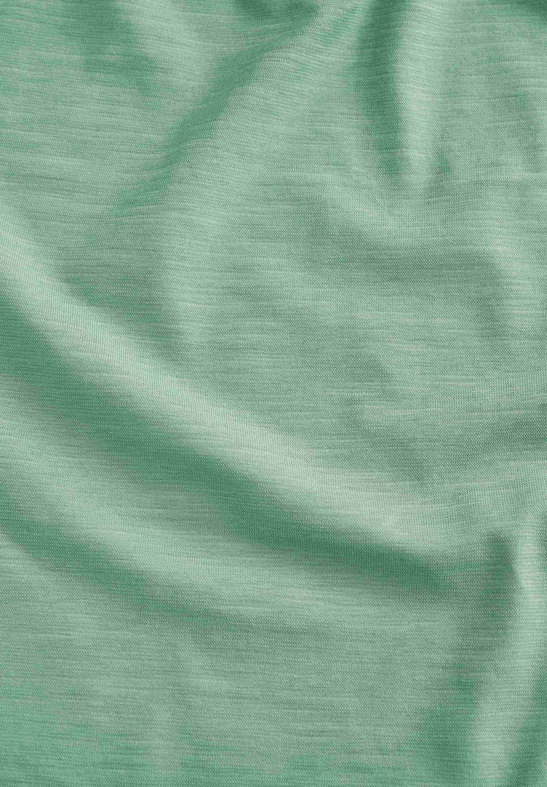 Basic T-Shirt in 100% Organic Cotton in matcha green - Ecomarket.com