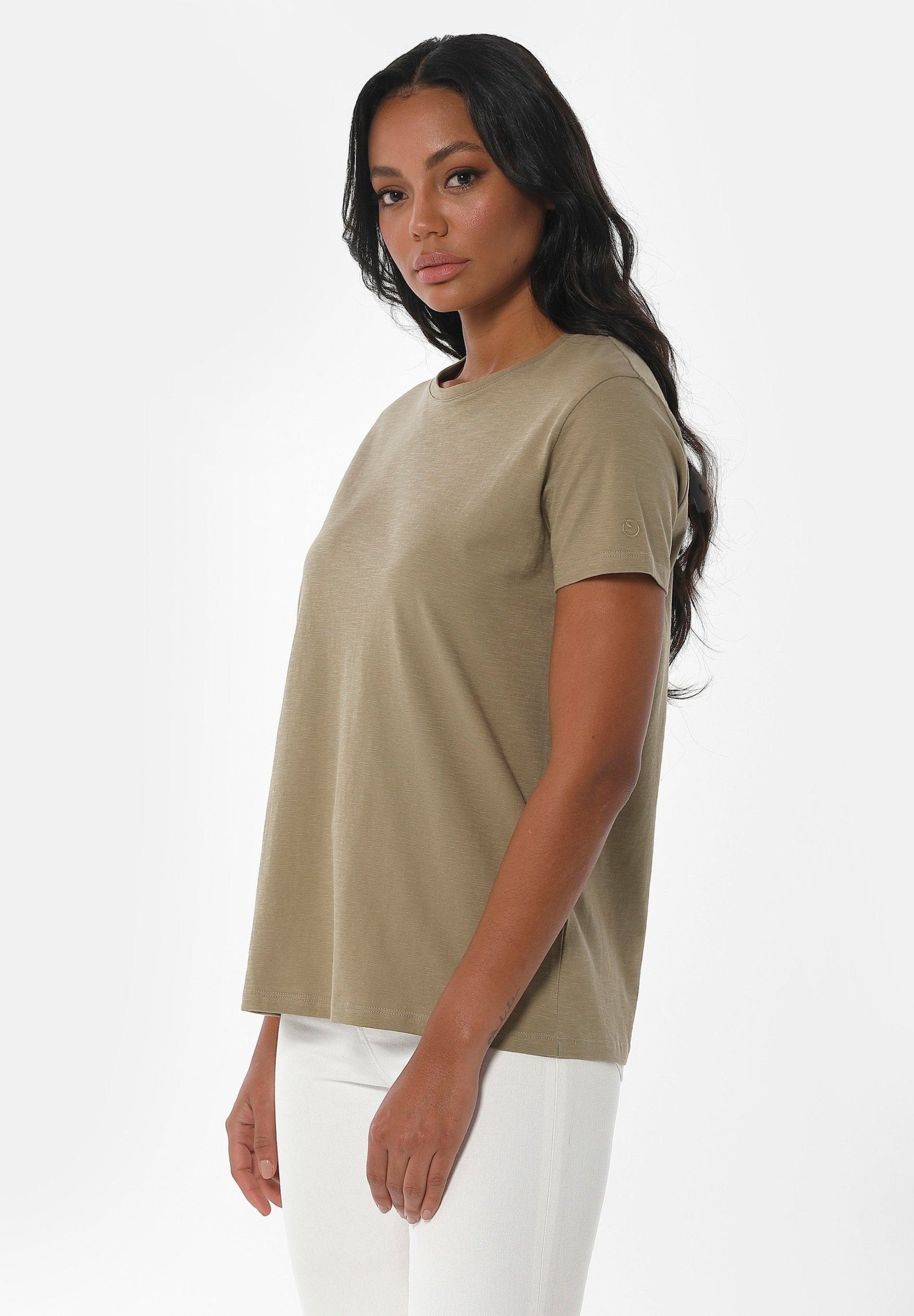 Basic T-Shirt in 100% Organic Cotton in olive green - Ecomarket.com