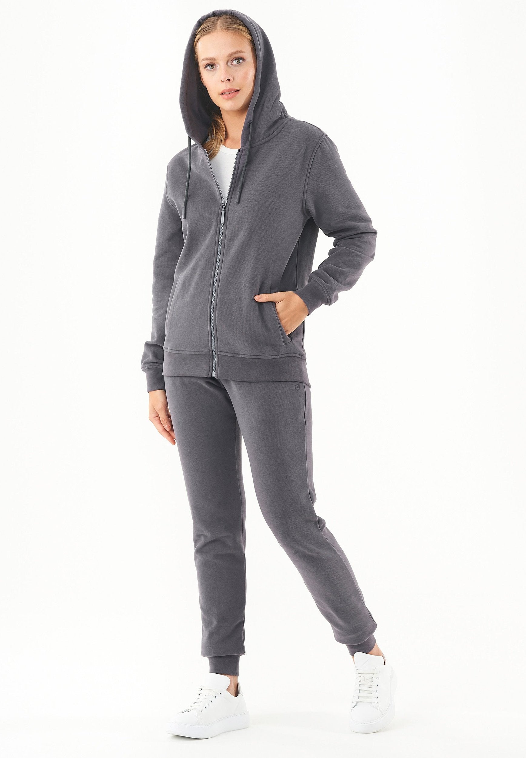 WCASUAL030asphalt-2.jpg