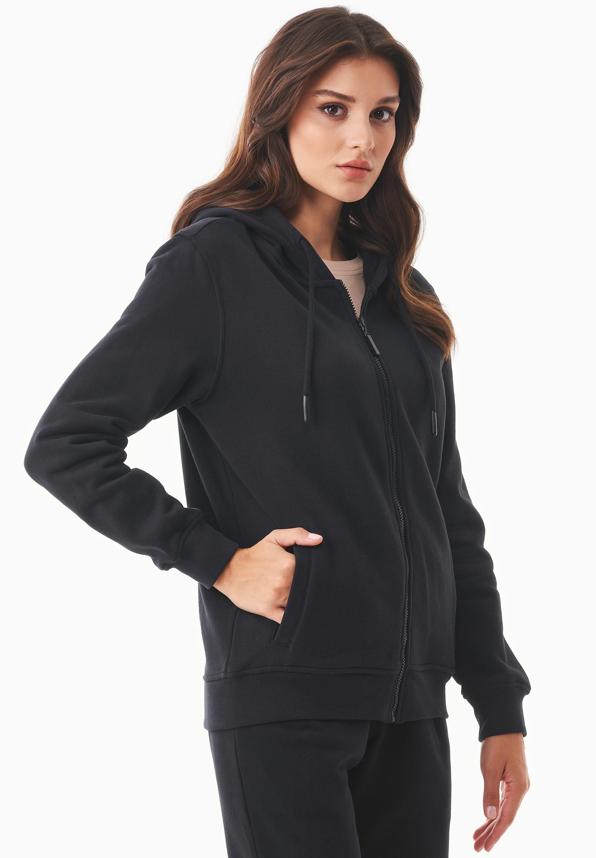 Soft Touch Zip Hoodie in 100% carbon-brushed Organic Cotton in black - Ecomarket.com