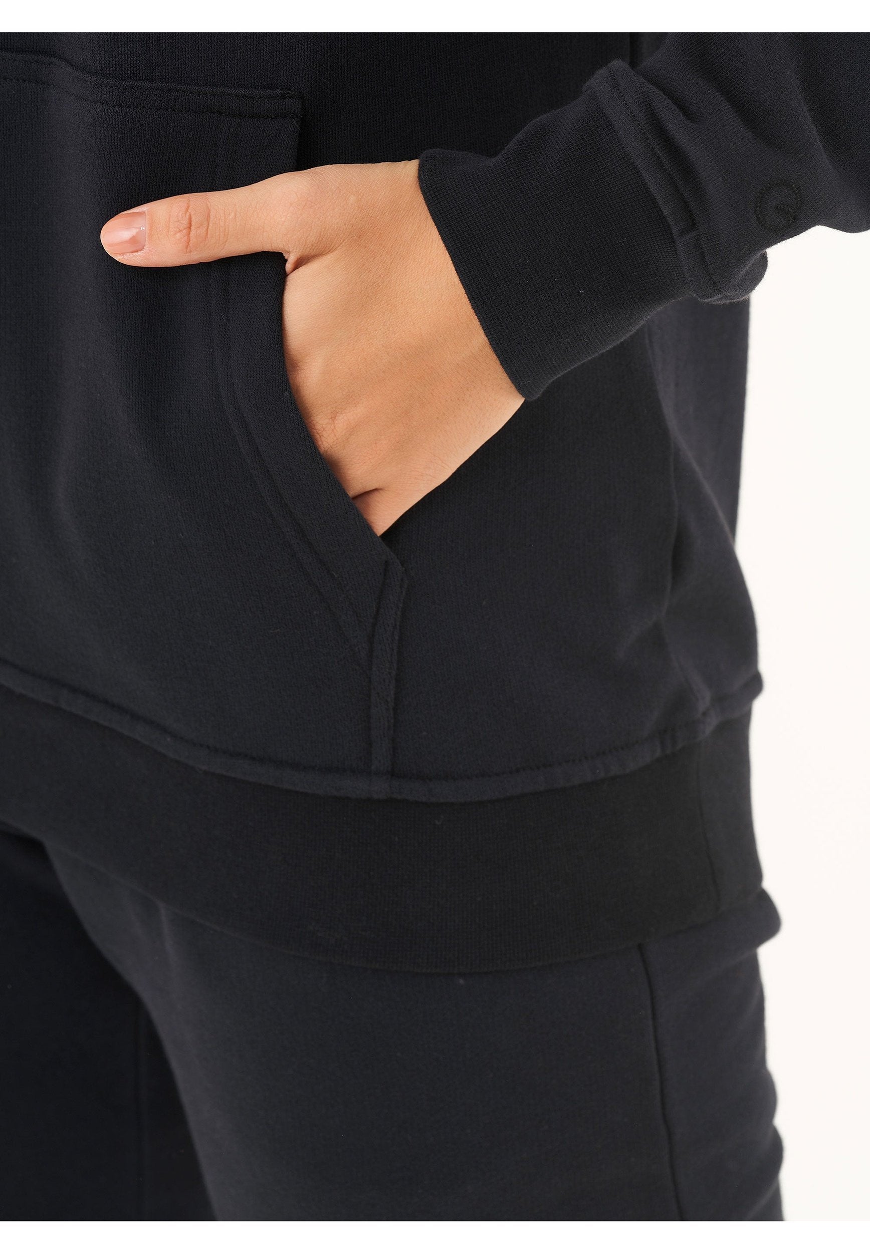 Soft Touch Sweat Hoodie in 100% carbon-brushed Organic Cotton in black - Ecomarket.com