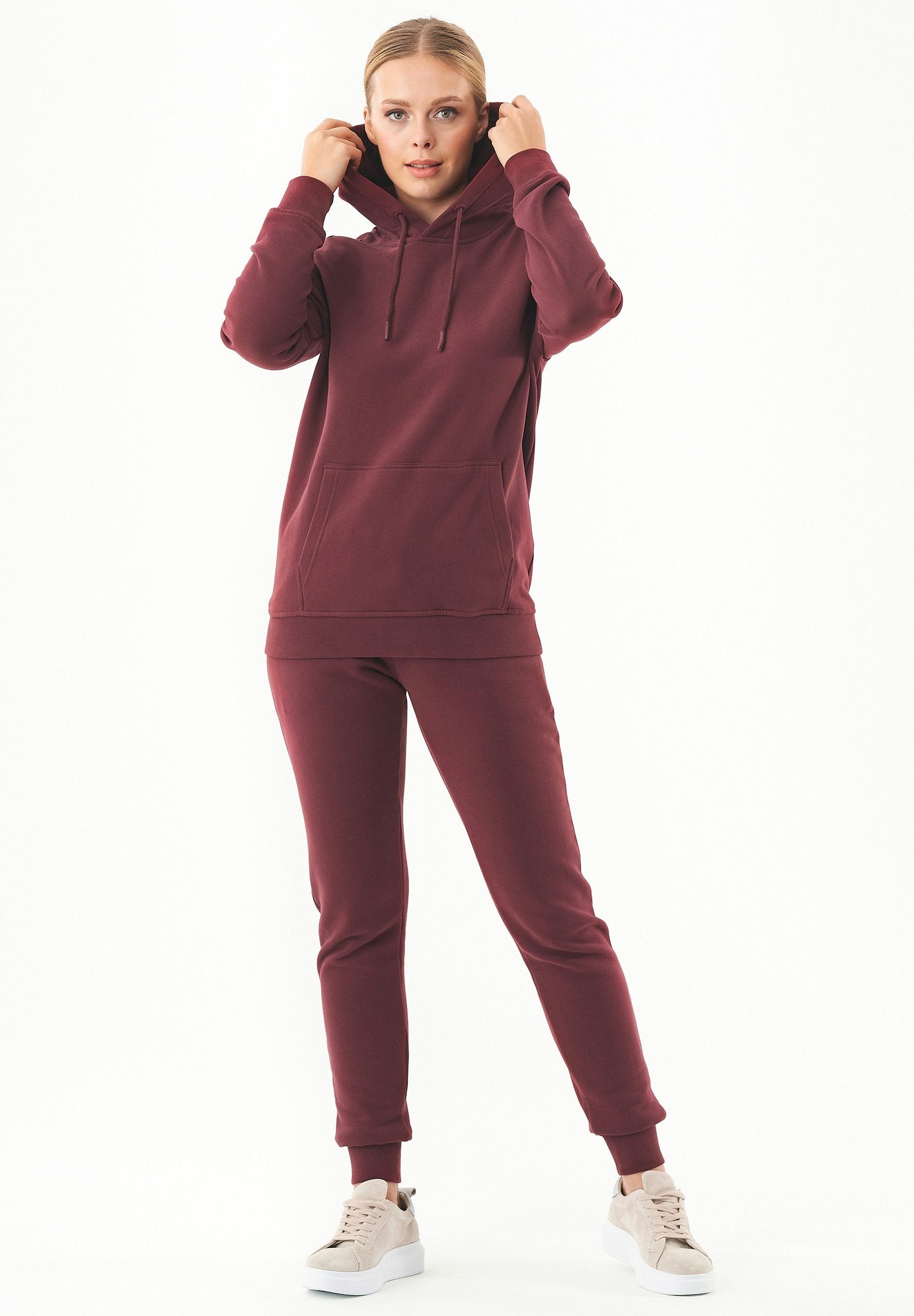 WCASUAL031bordeaux-2.jpg