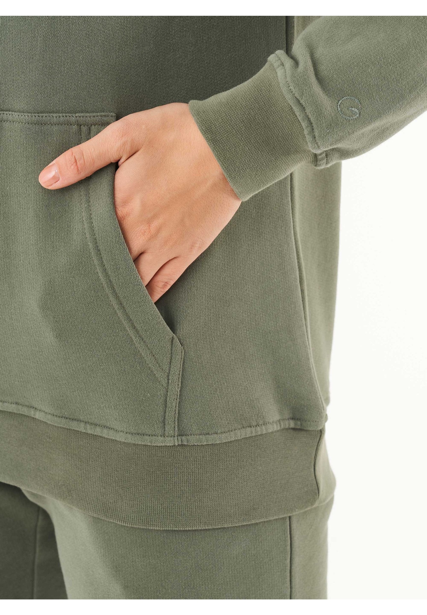 Soft Touch Sweat Hoodie in 100% carbon-brushed Organic Cotton in olive green - Ecomarket.com
