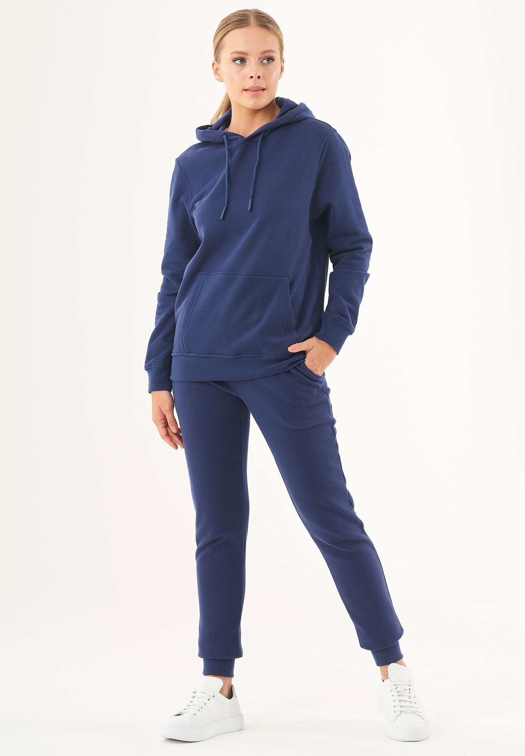 WCASUAL032navy-2.jpg