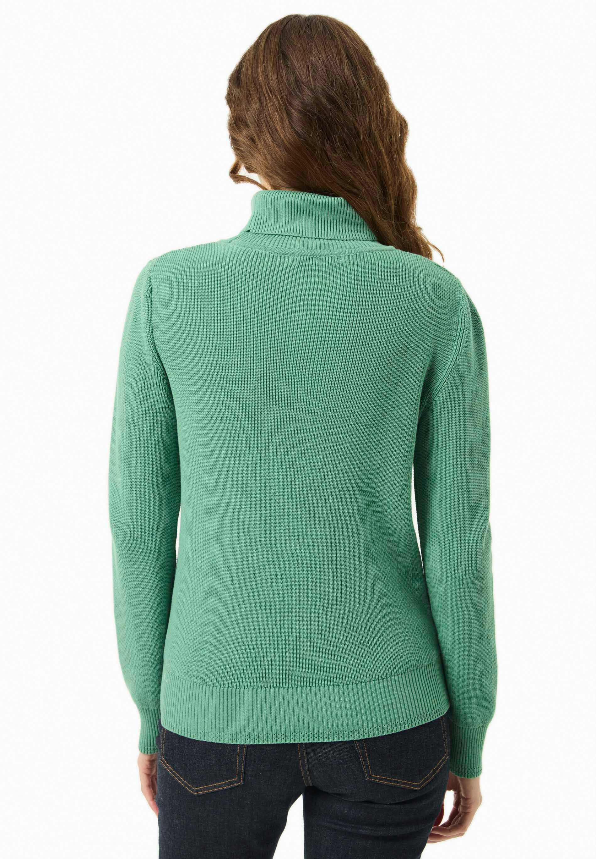 Organic cotton turtleneck sweater in leaf green - Ecomarket.com