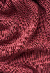 Organic cotton turtleneck sweater in syriah red - Ecomarket.com