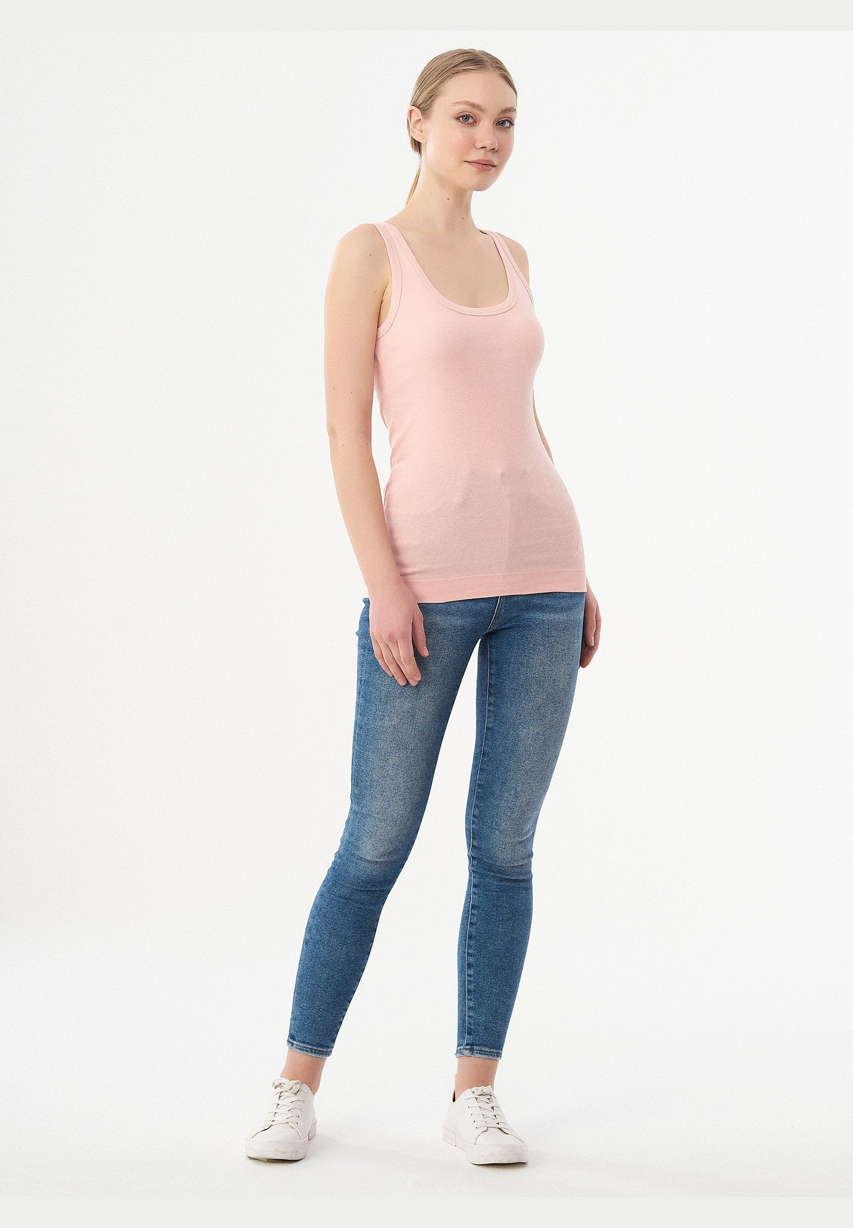 Ribbed Sleeveless Top in Organic Cotton in pink (thin strap) - Ecomarket.com