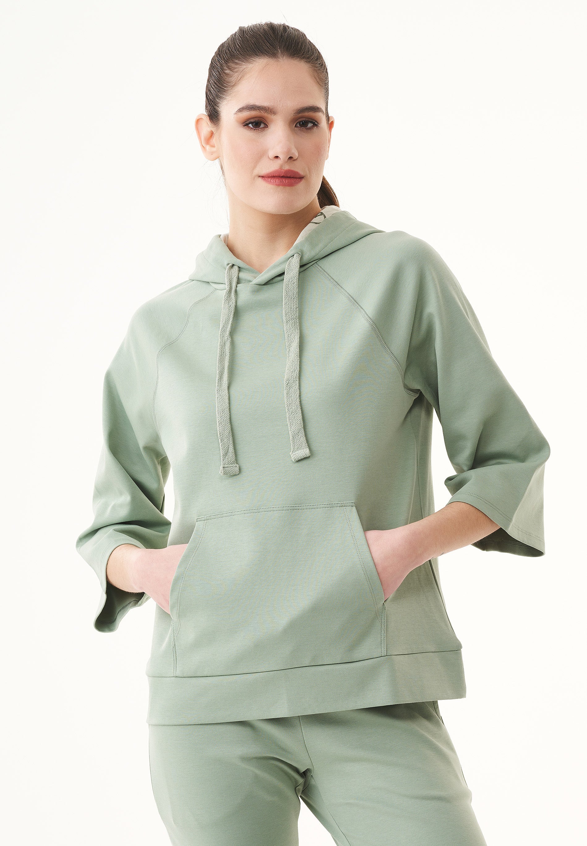 Organic Cotton Sweat Hoodie with 3/4 Sleeves in olive green - Ecomarket.com