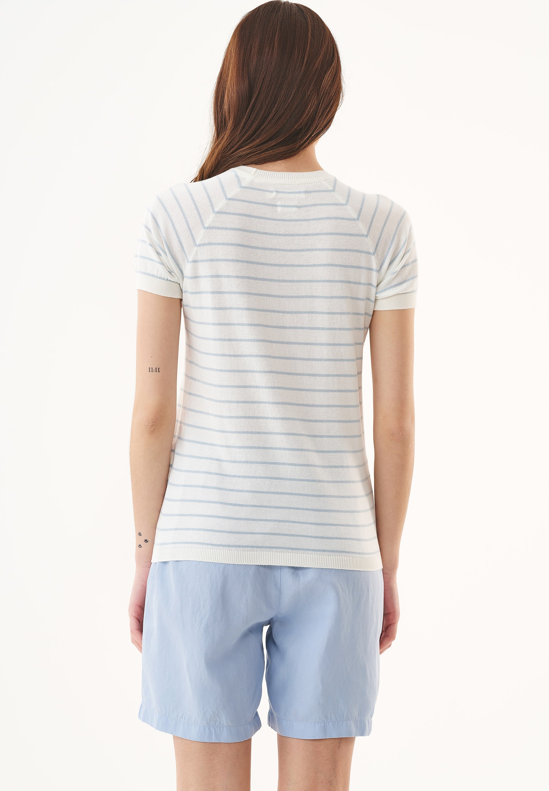 Fine-Knit Striped T-Shirt in Organic Cotton blue haze - Ecomarket.com