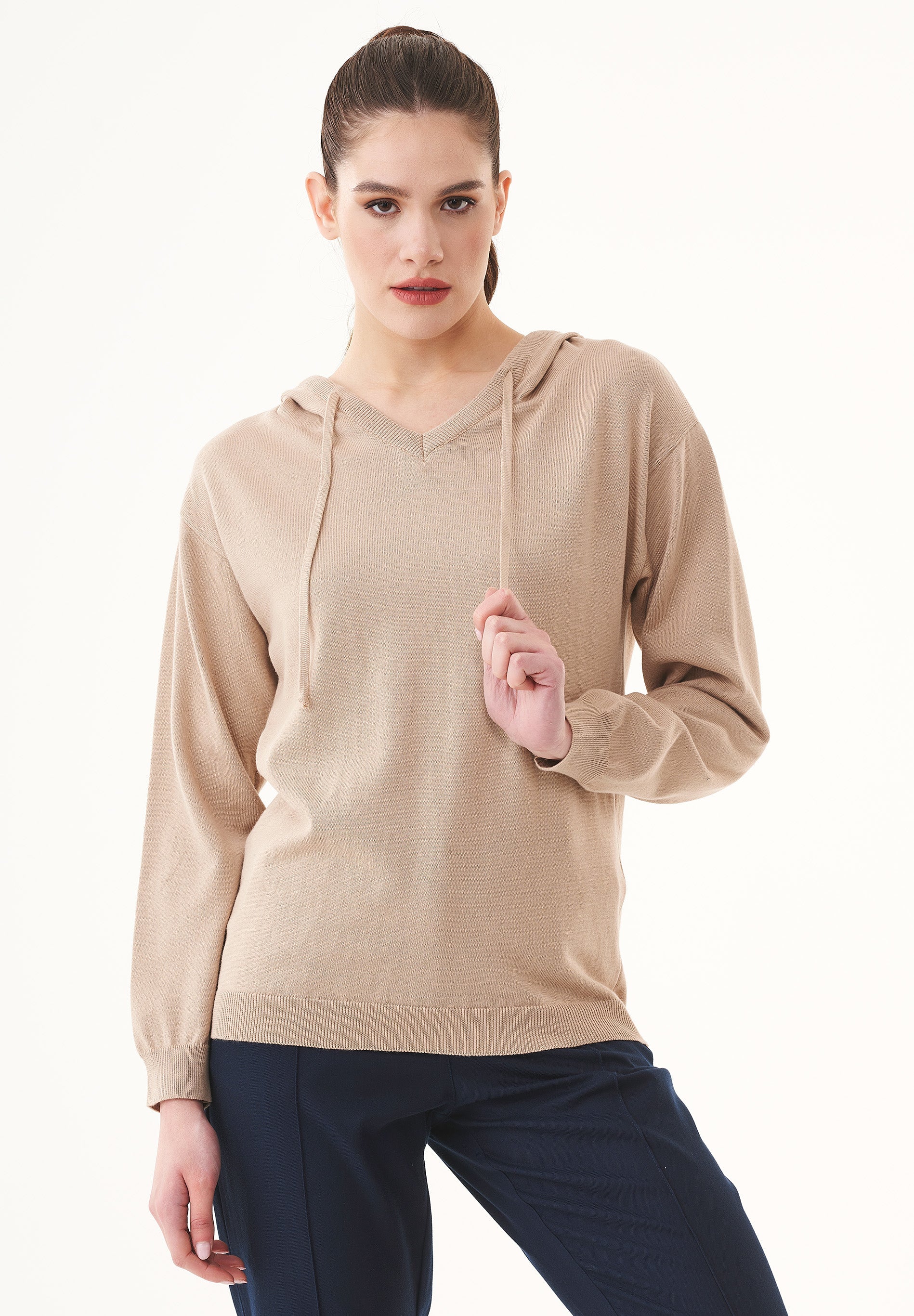 Fine-Knit Hoodie in 100% Organic Cotton in beige - Ecomarket.com