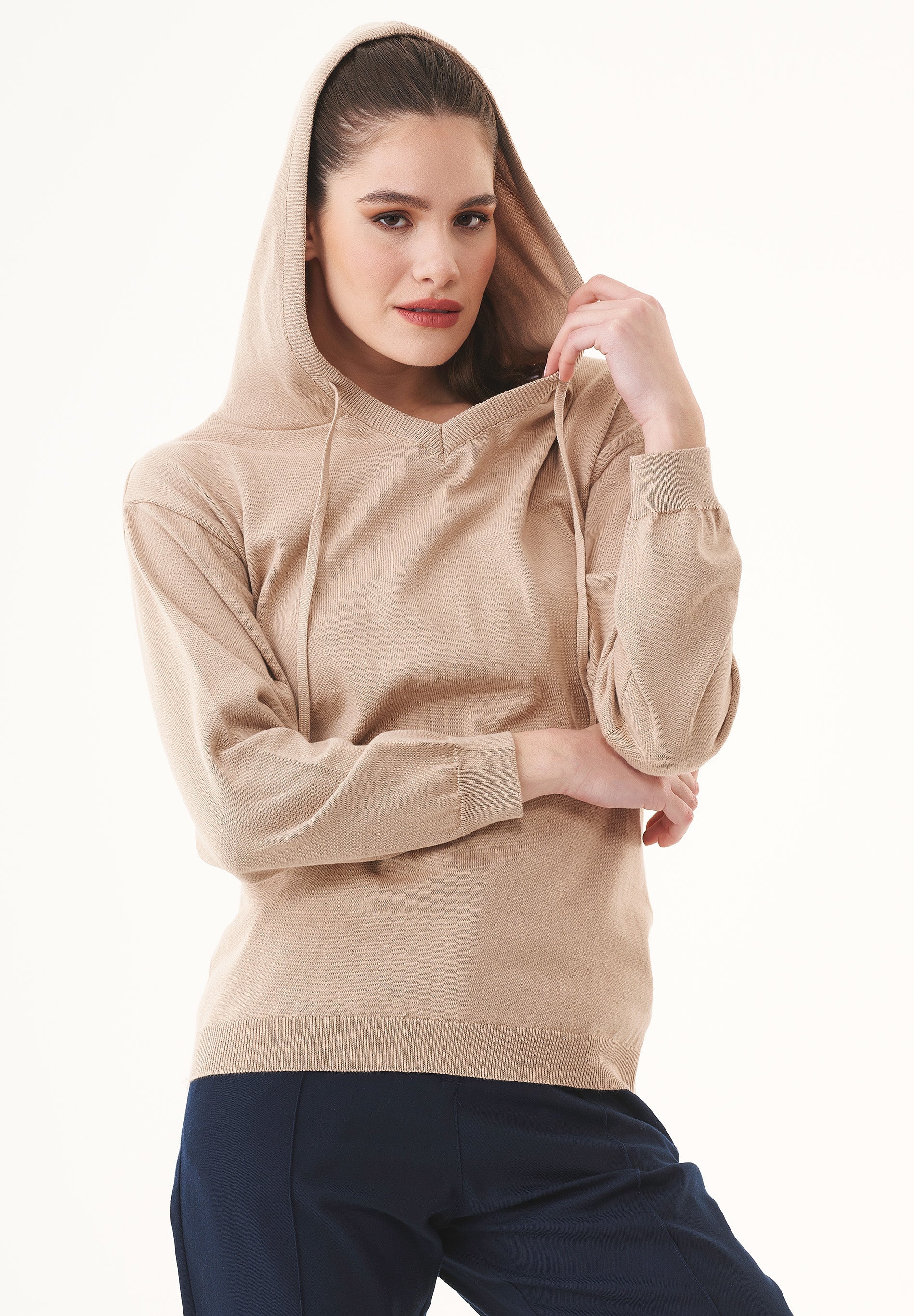 Fine-Knit Hoodie in 100% Organic Cotton in beige - Ecomarket.com
