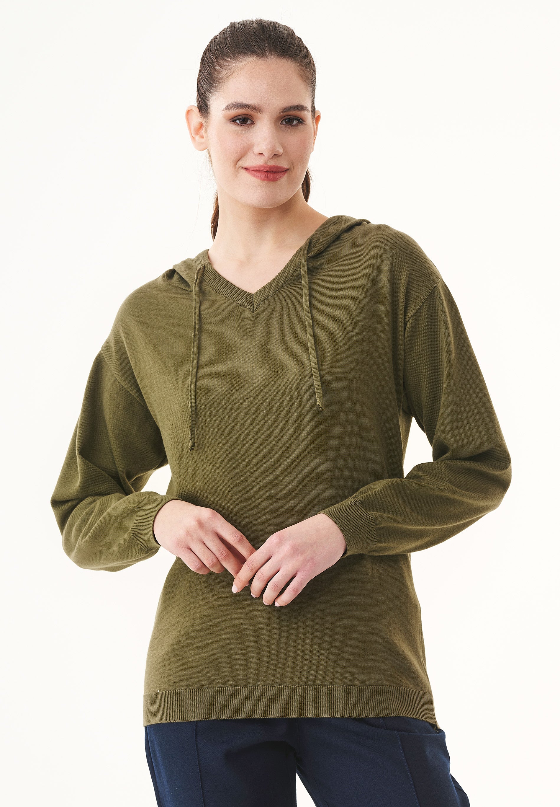 Fine-Knit Hoodie in 100% Organic Cotton in green - Ecomarket.com