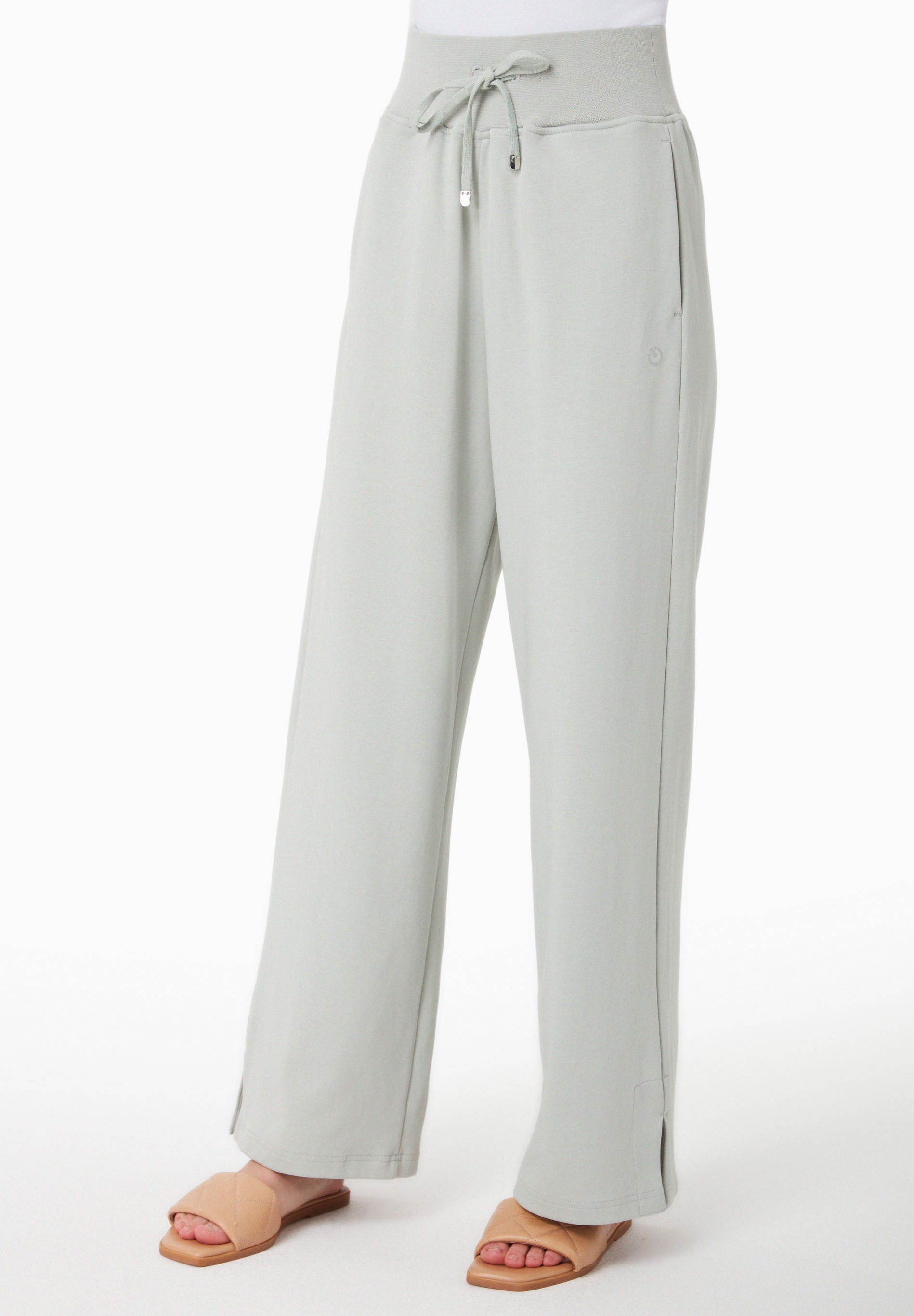 Sweatpants in TENCEL™ Modal & Organic Cotton in green moss - Ecomarket.com