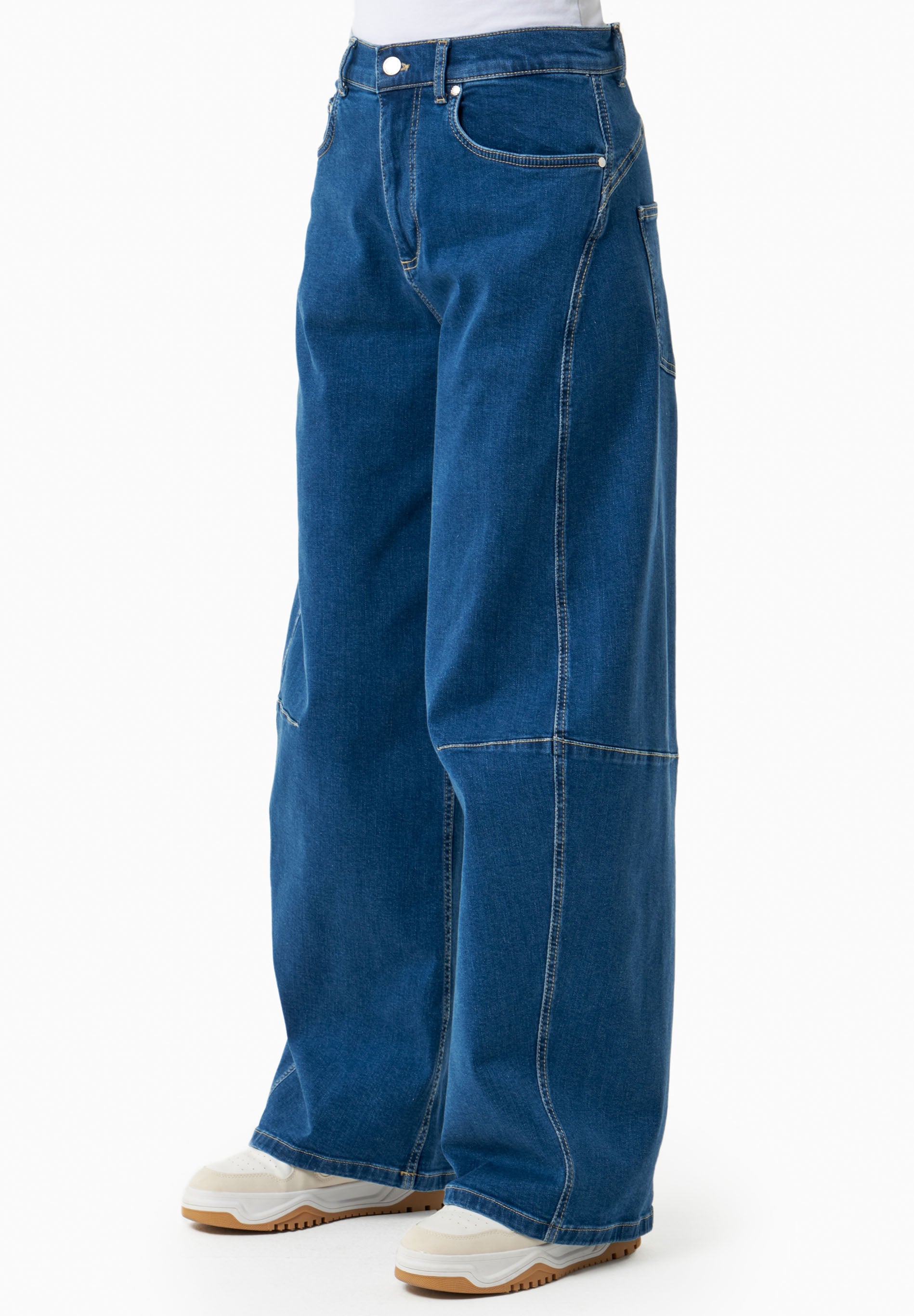 Wide-Leg Jeans in Organic Cotton with Low-Impact Medium Wash - Ecomarket.com
