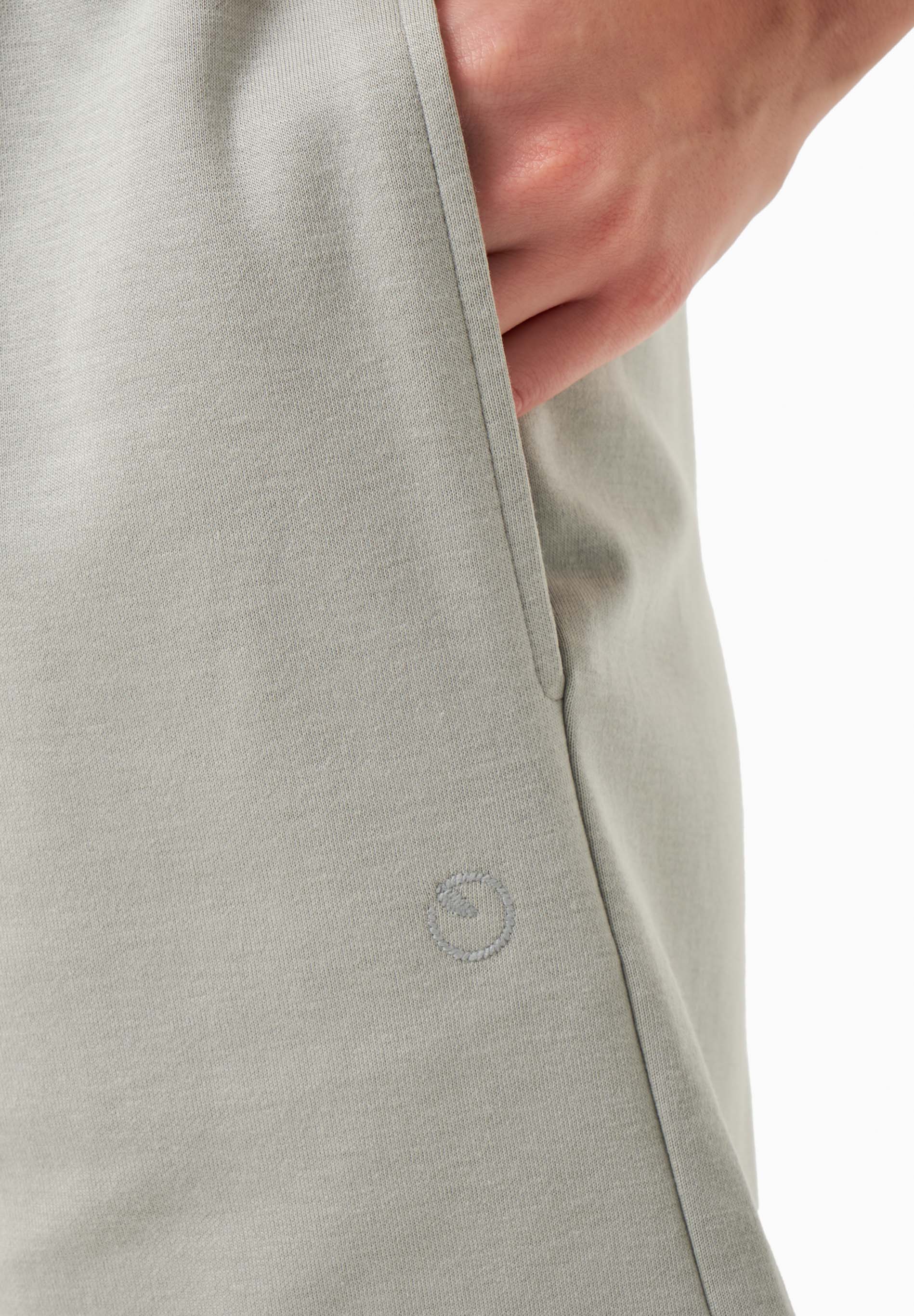 Sweat Shorts in TENCEL™ Modal & Organic Cotton in green moss - Ecomarket.com