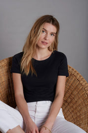 Linen T-shirt in different colors - Ecomarket.com